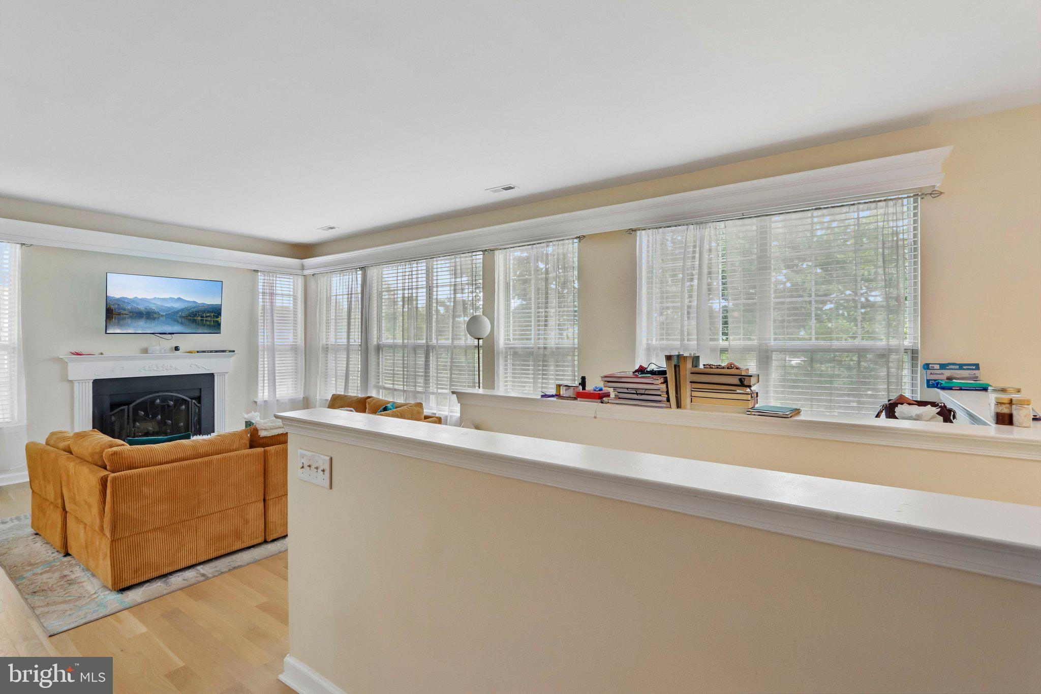 CORNERSTONE - Residential
