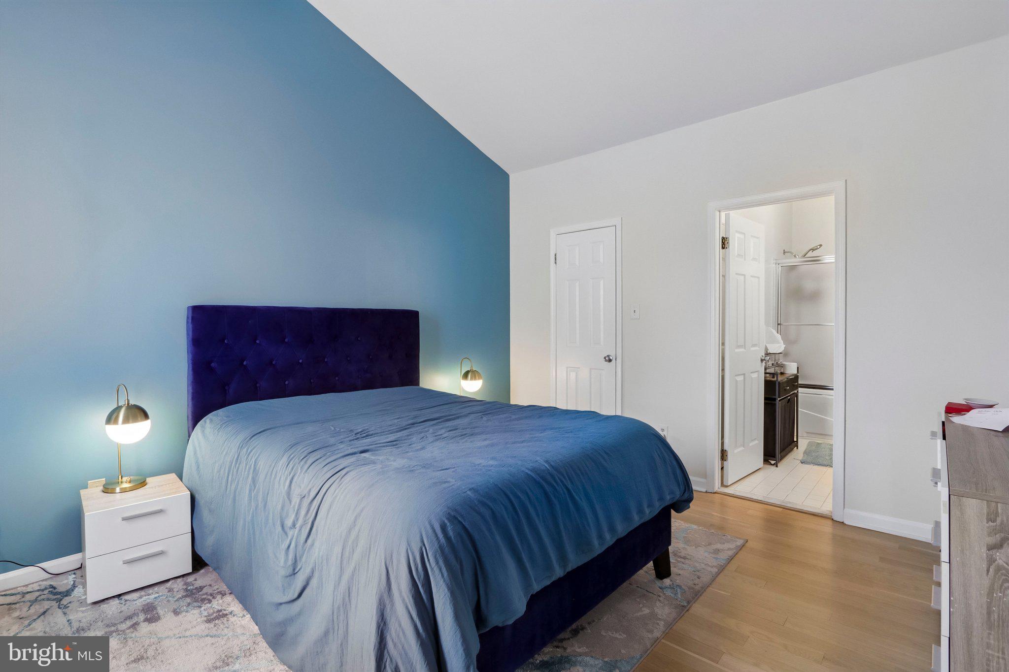 CORNERSTONE - Residential