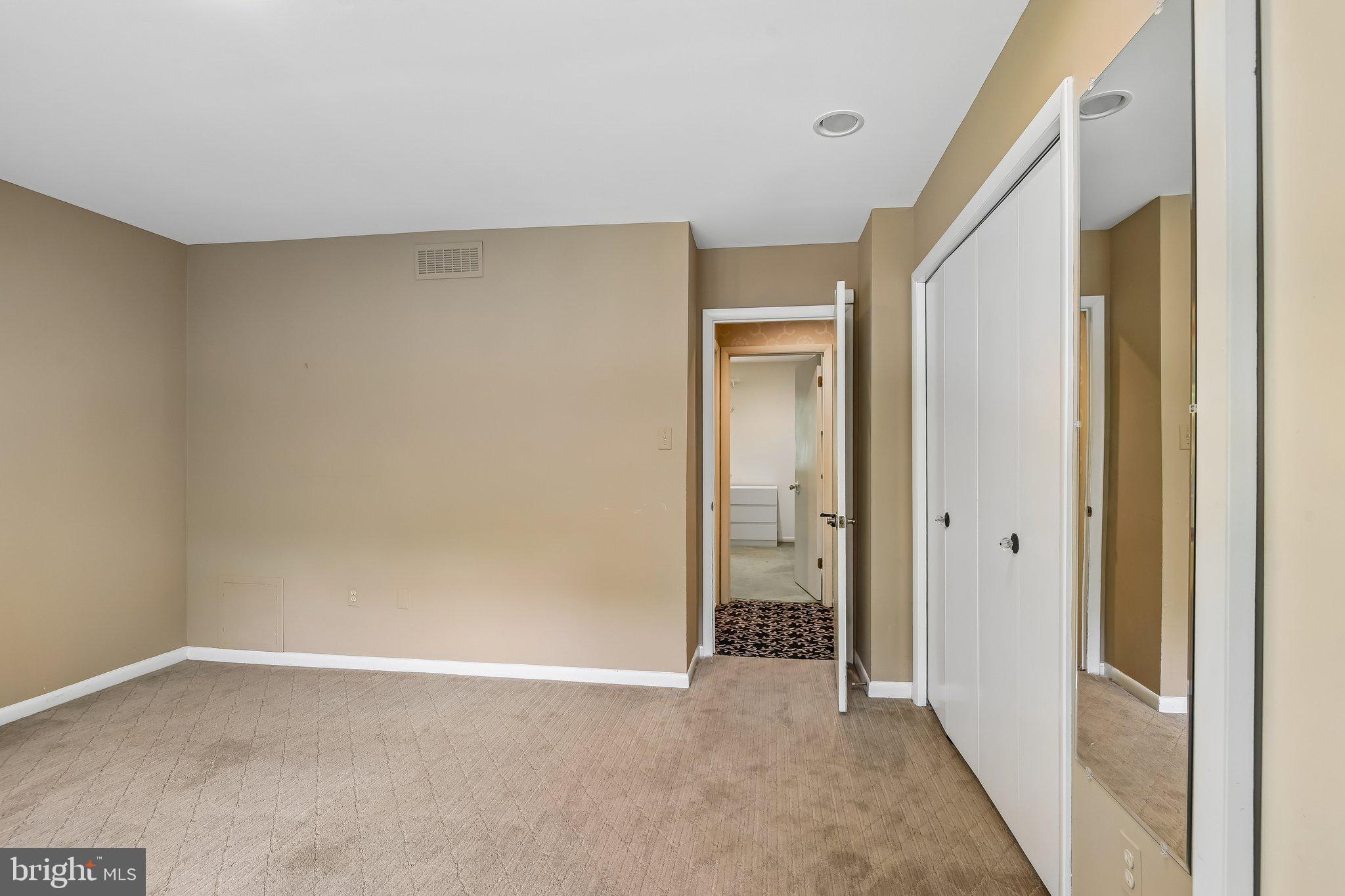 VALLEY HEIGHTS - Residential