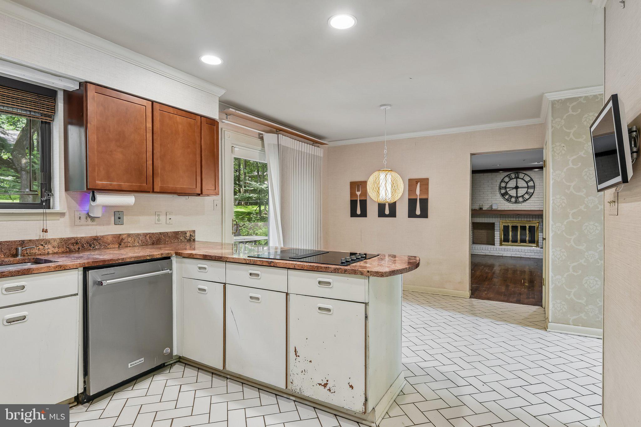 VALLEY HEIGHTS - Residential