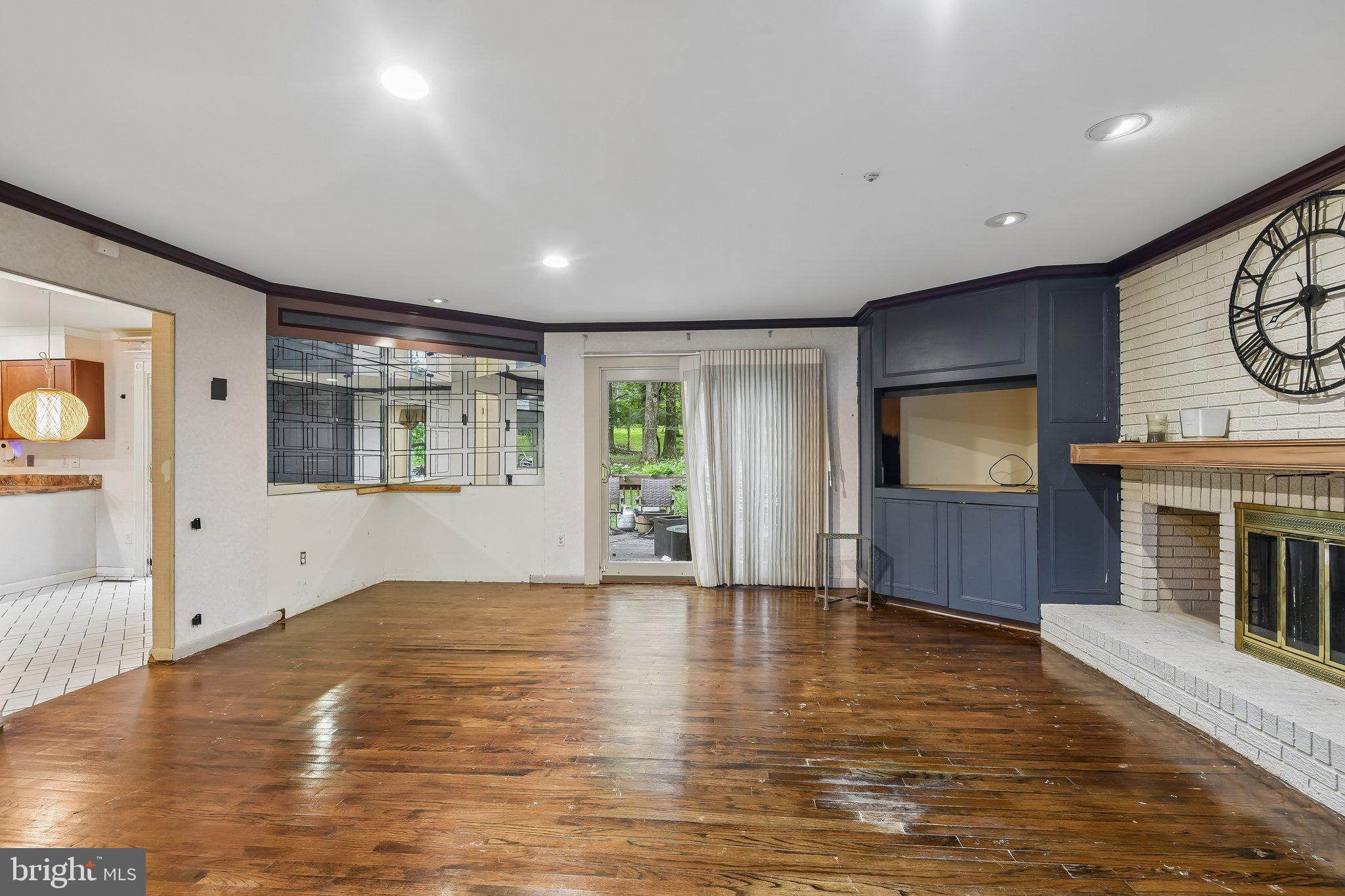 VALLEY HEIGHTS - Residential