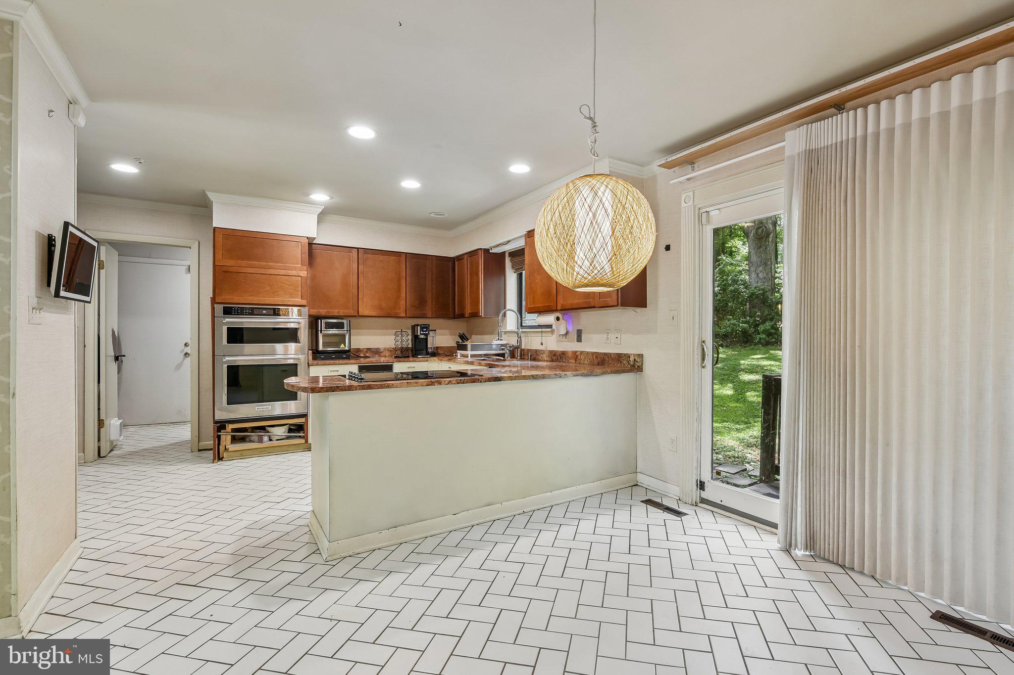 VALLEY HEIGHTS - Residential