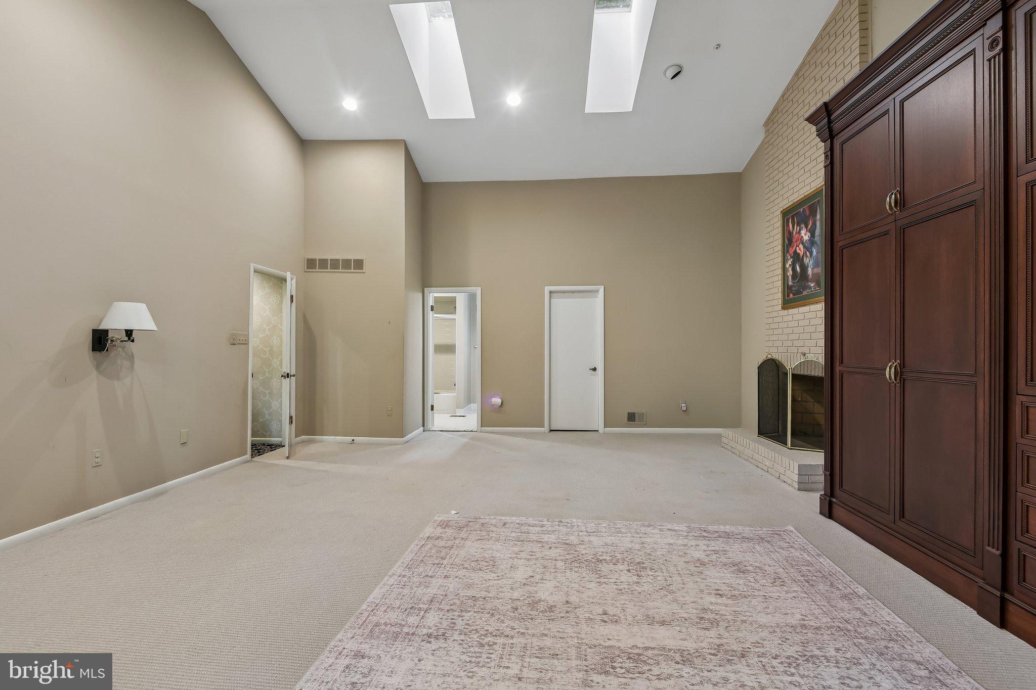 VALLEY HEIGHTS - Residential
