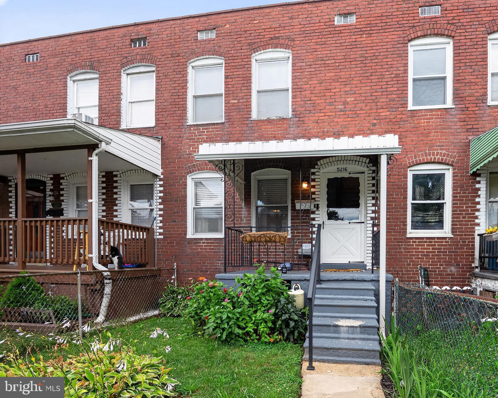ARUNDEL VILLAGE - Residential