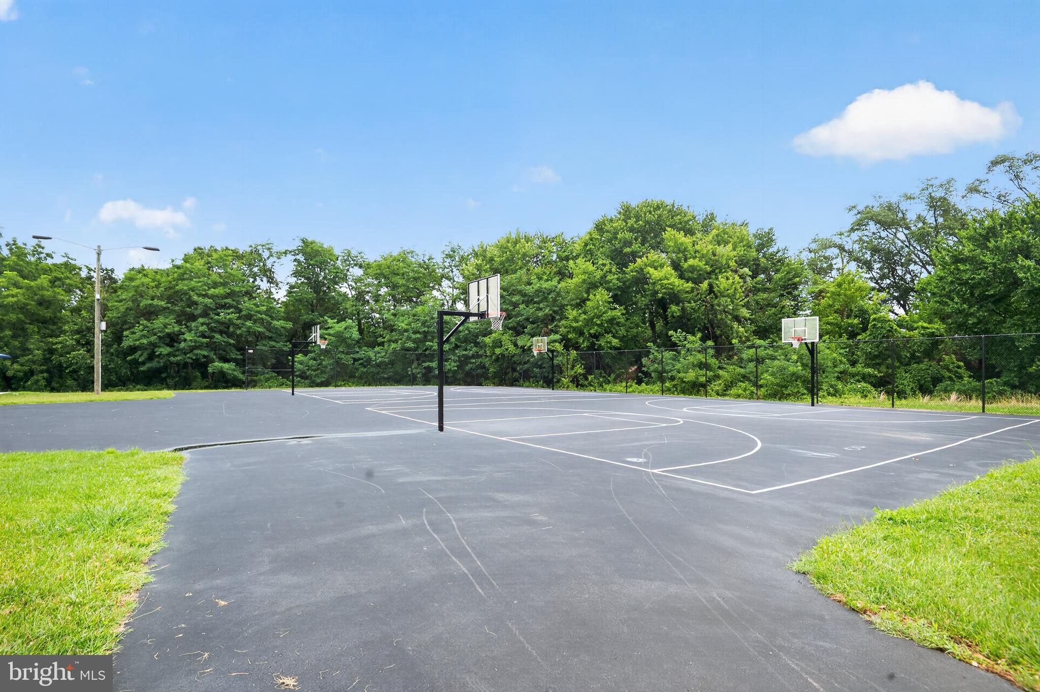 ARUNDEL VILLAGE - Residential