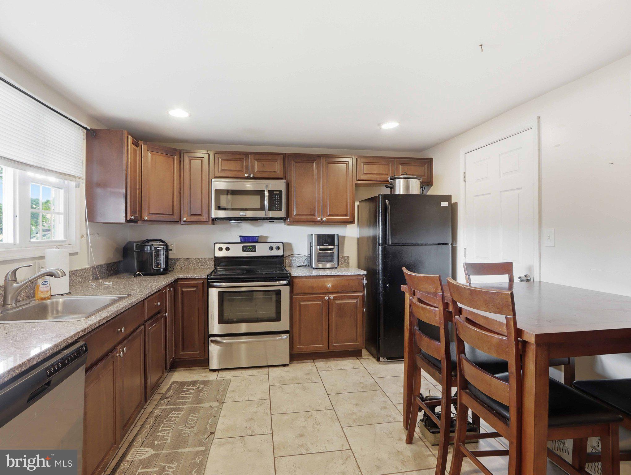 RIVERVIEW - Residential