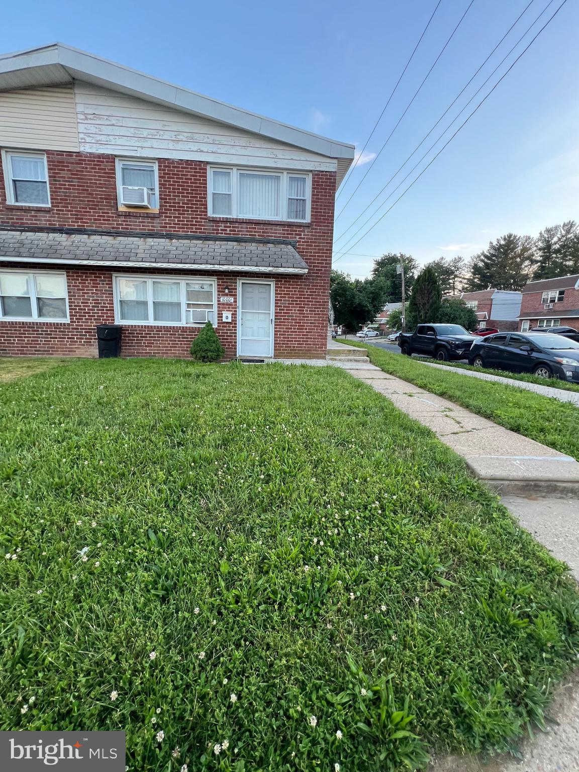 Investors alert - good investment opportunity. 2 units corner property. The 1st floor one bedroom and one full bath. Second floor has 2 bedrooms and one full bath. Each unit has a living room, kitchen, hall bath bedroom and plenty of storage. Also each unit has separate utilities. Second floor has C/A and 1-st floor window unit.. The both units also has access to the laundry area located on the lower level. Convenient location to shopping, transportation and best schools. Long term tenants  living on second floor and a tenant one first floor. AHS Home warranty transferable. Hurry it won't last.
Seller offers 3% seller assist at full price.