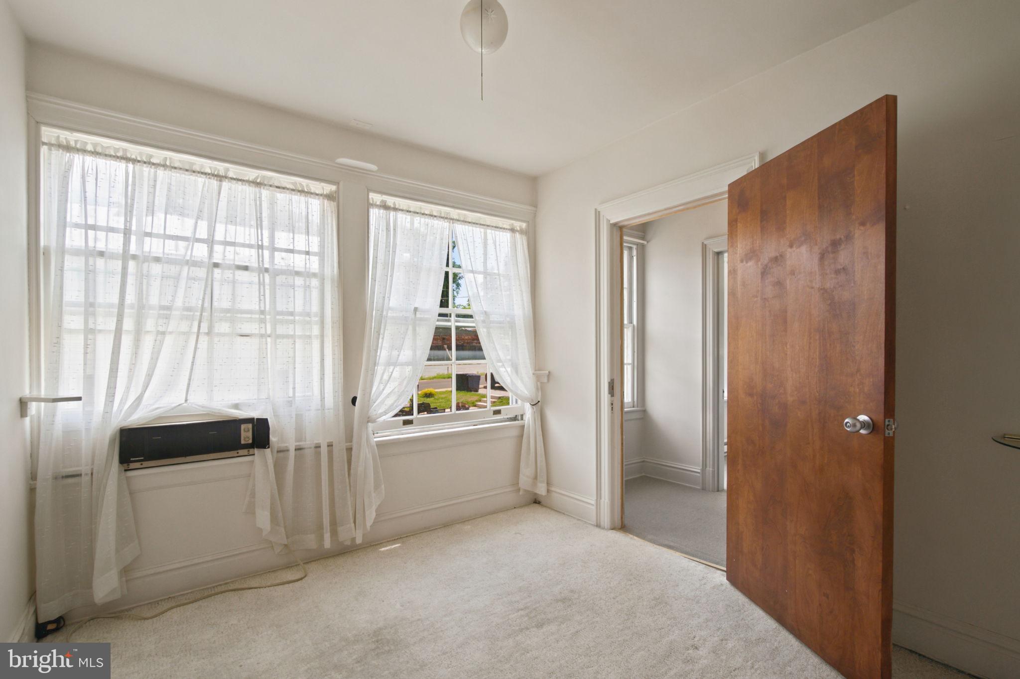 WESTMINSTER ELECTION DISTRICT - Residential