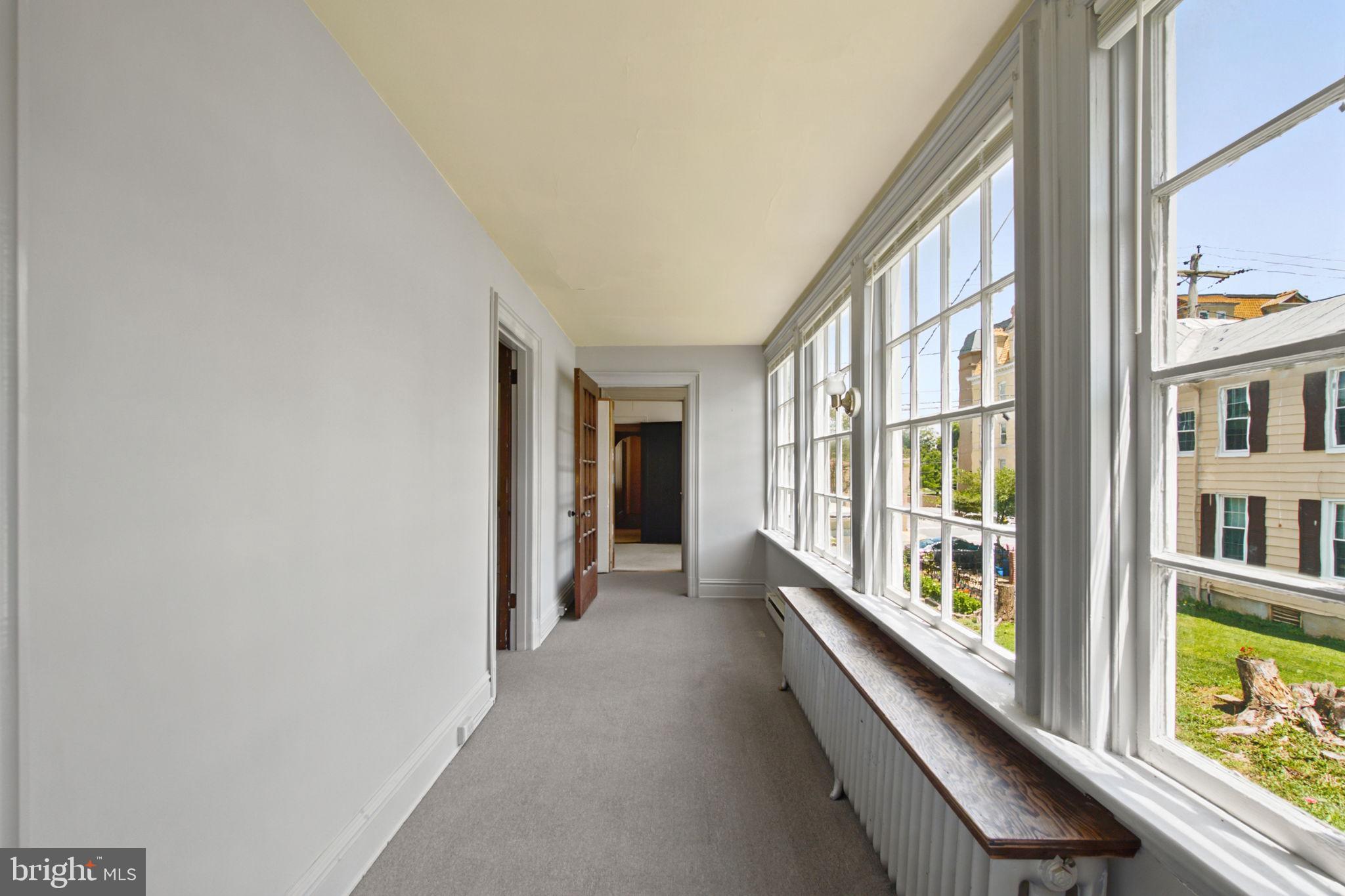 WESTMINSTER ELECTION DISTRICT - Residential
