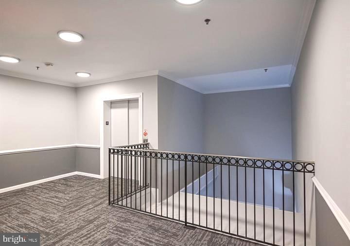 GATES OF MCLEAN - Residential