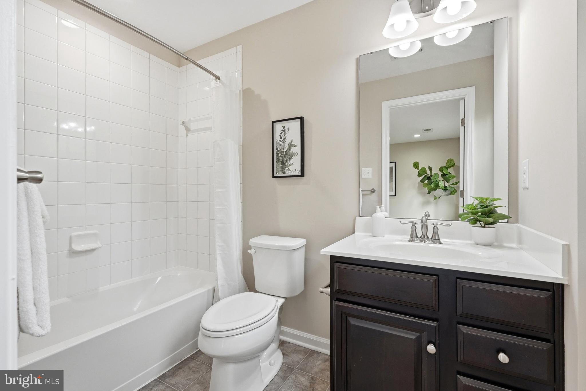 FIELDCREST ESTATES - Residential