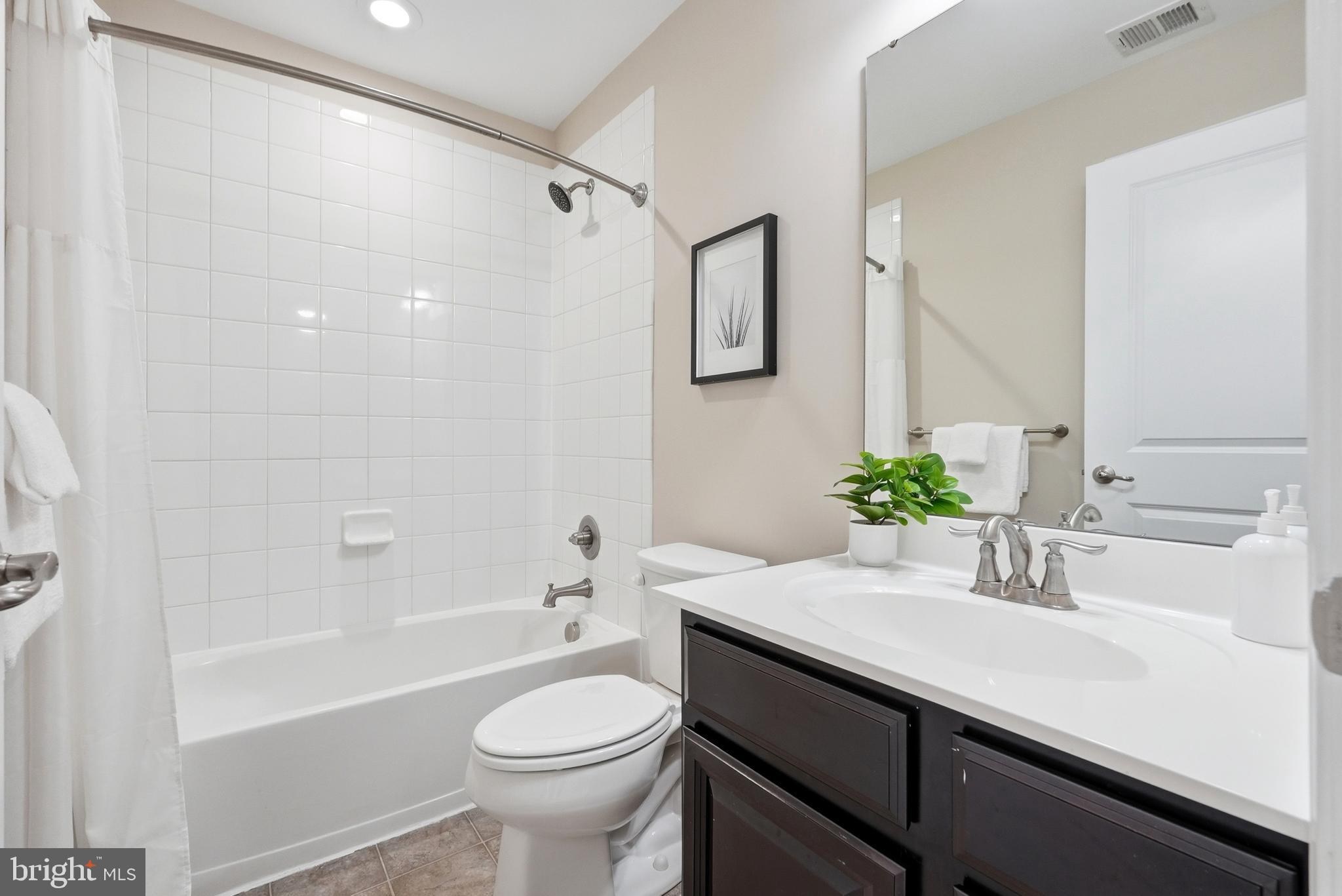 FIELDCREST ESTATES - Residential