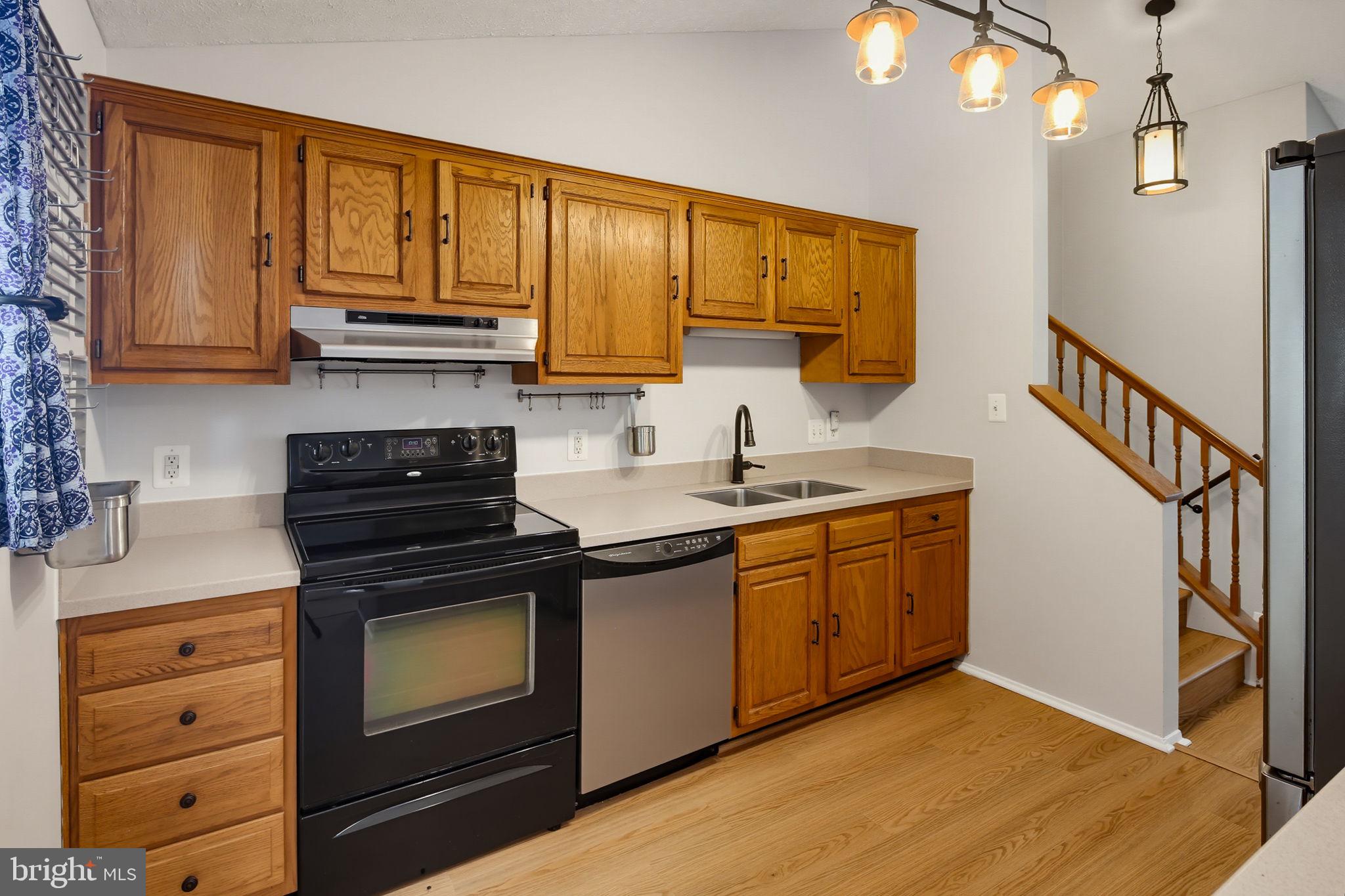 HARMANS WOODS - Residential
