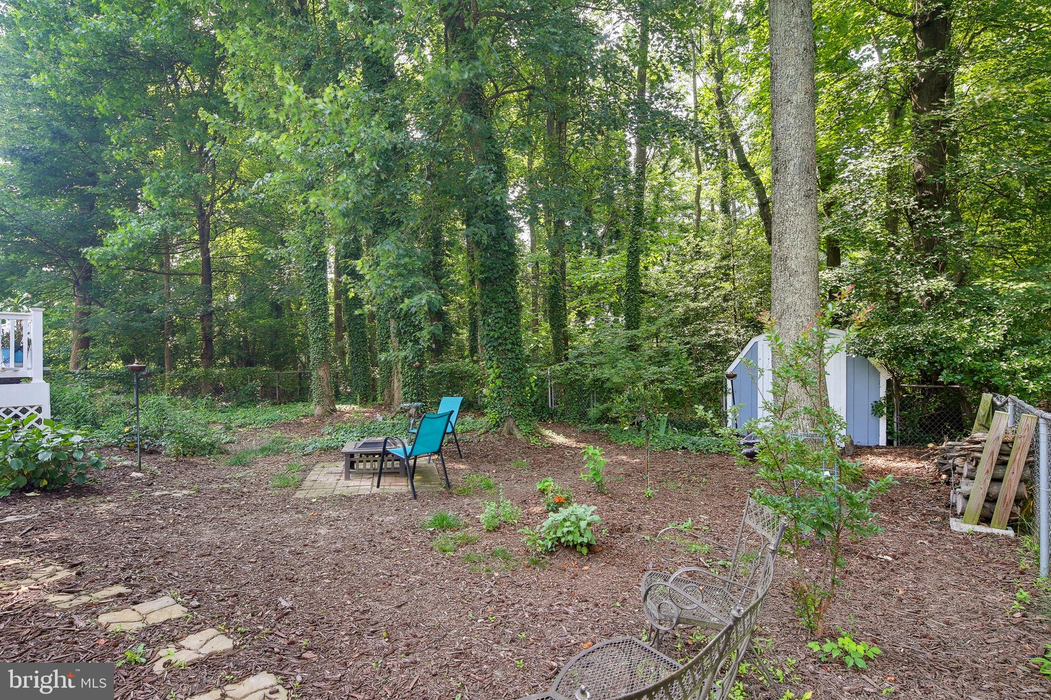HARMANS WOODS - Residential