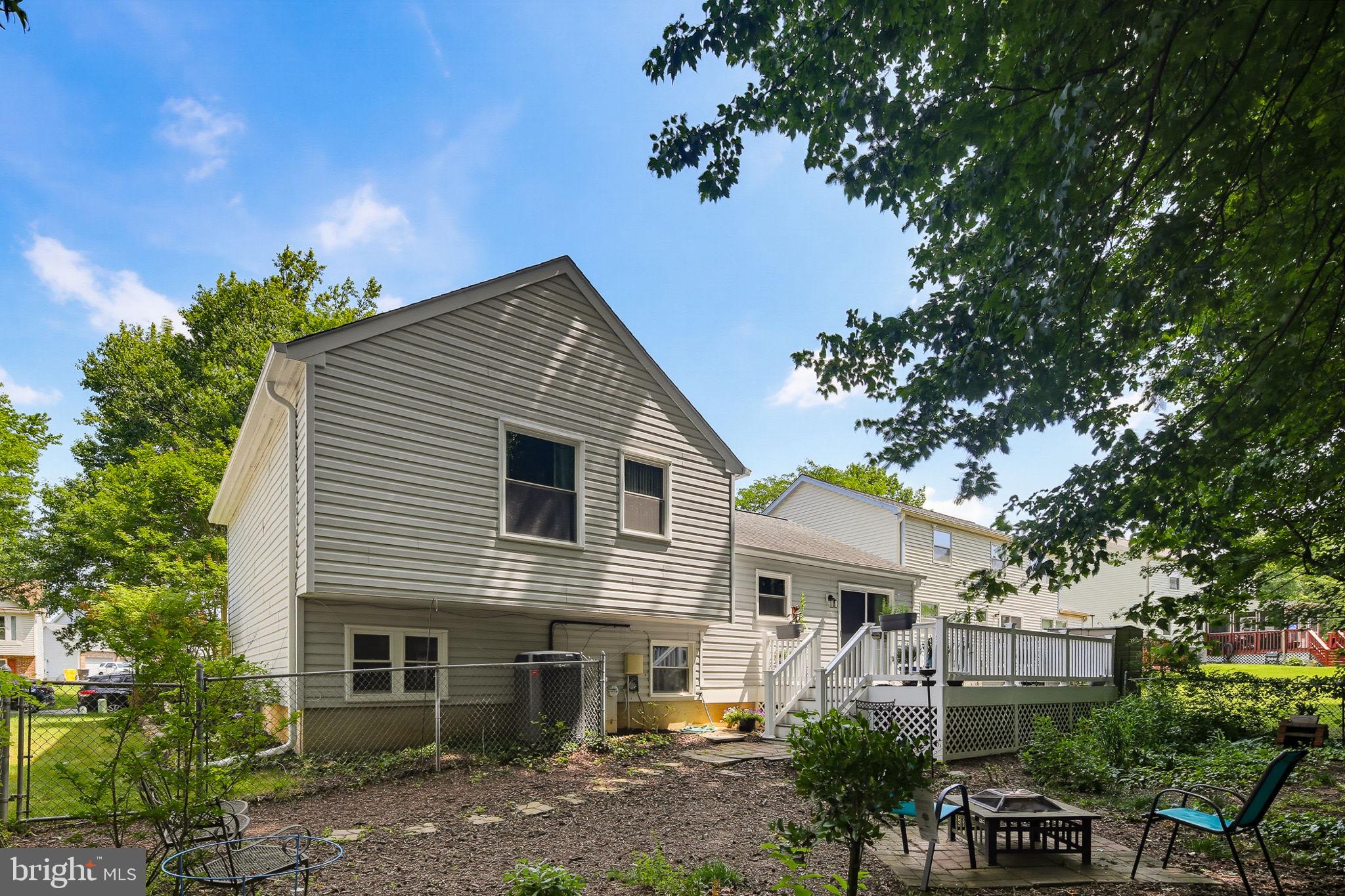 HARMANS WOODS - Residential