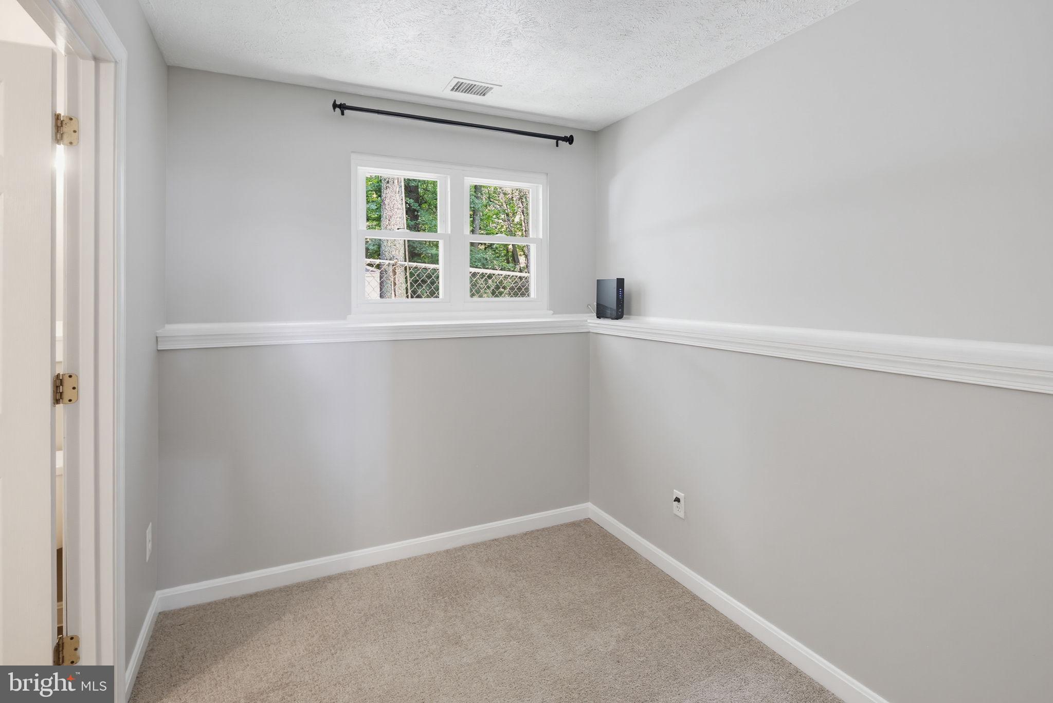 HARMANS WOODS - Residential