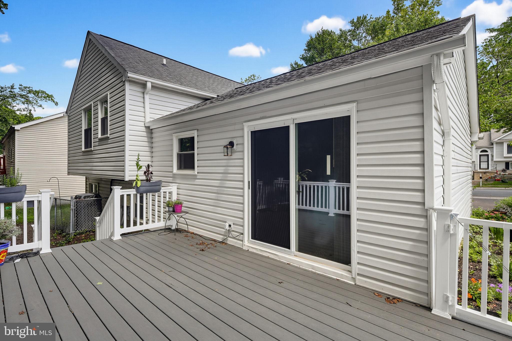 HARMANS WOODS - Residential