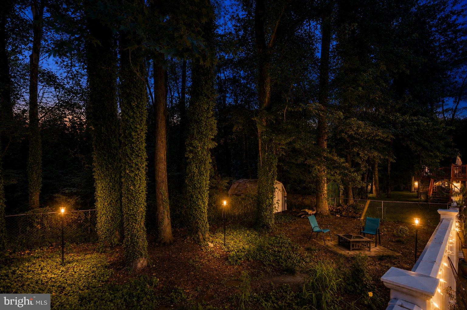 HARMANS WOODS - Residential
