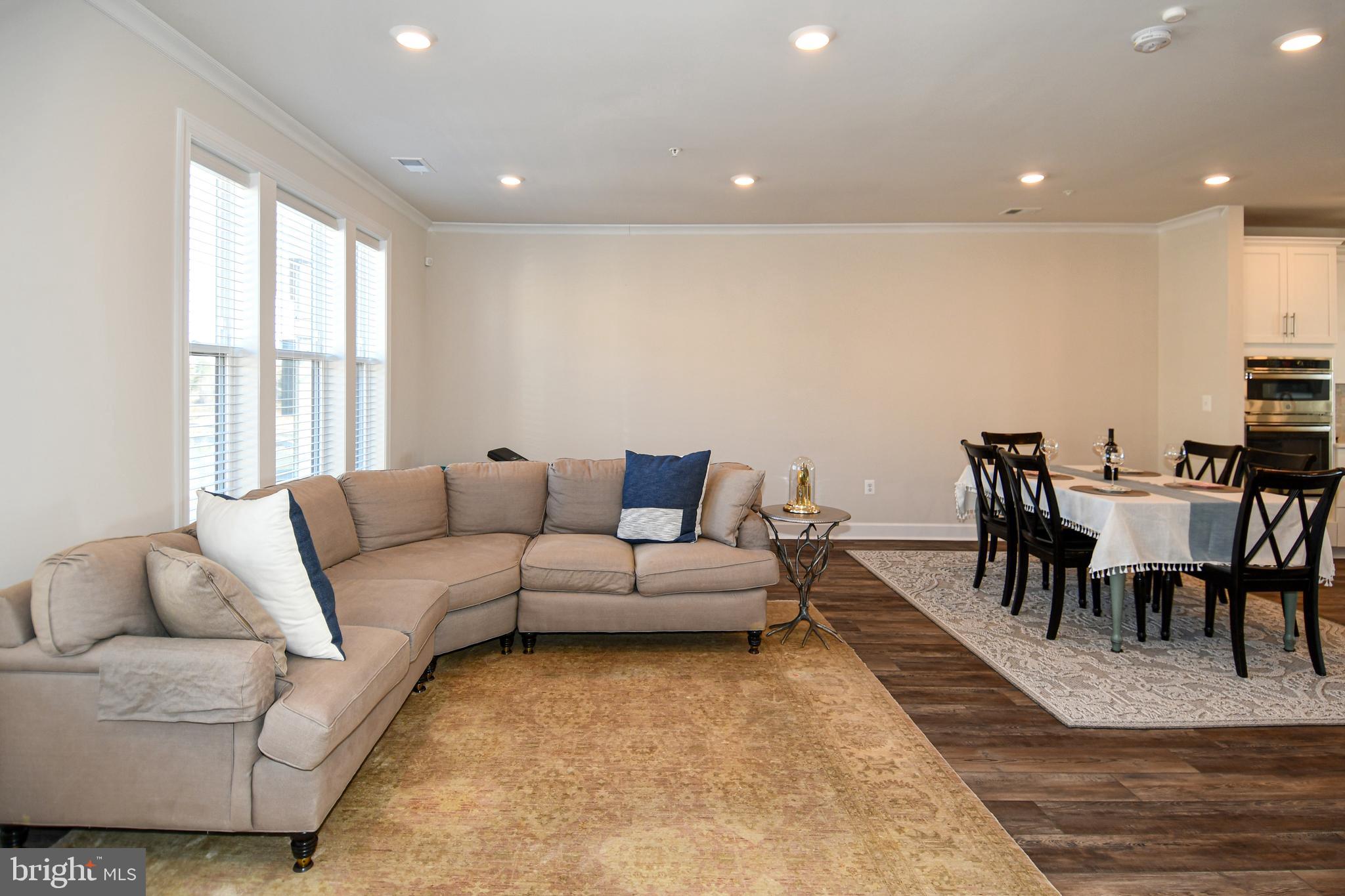 METRO WALK AT MOOREFIELD STATION - Residential