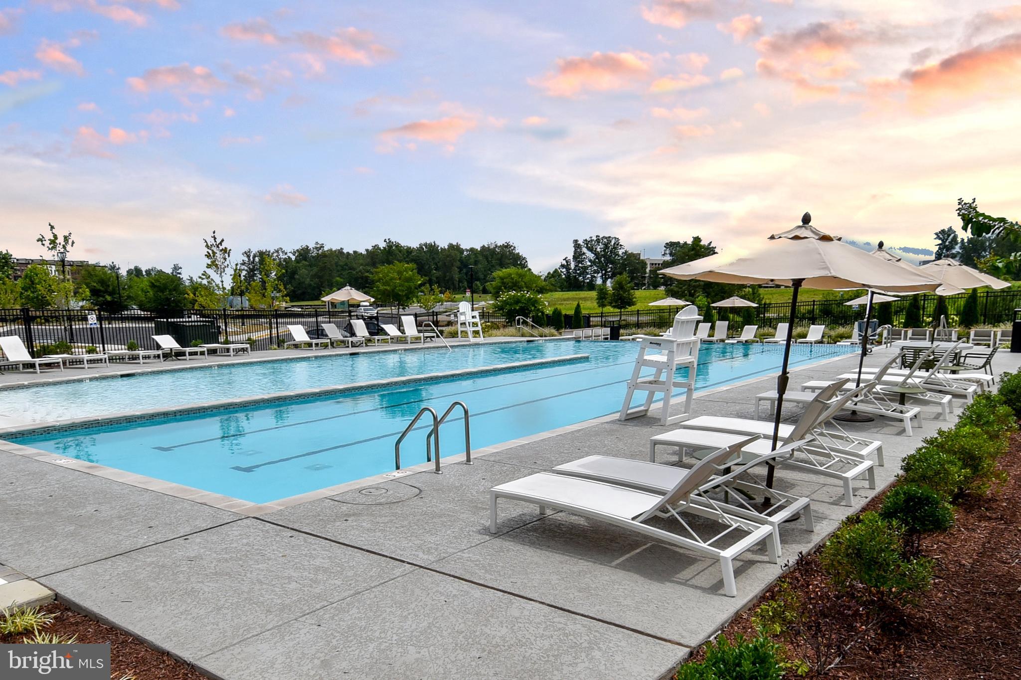 METRO WALK AT MOOREFIELD STATION - Residential