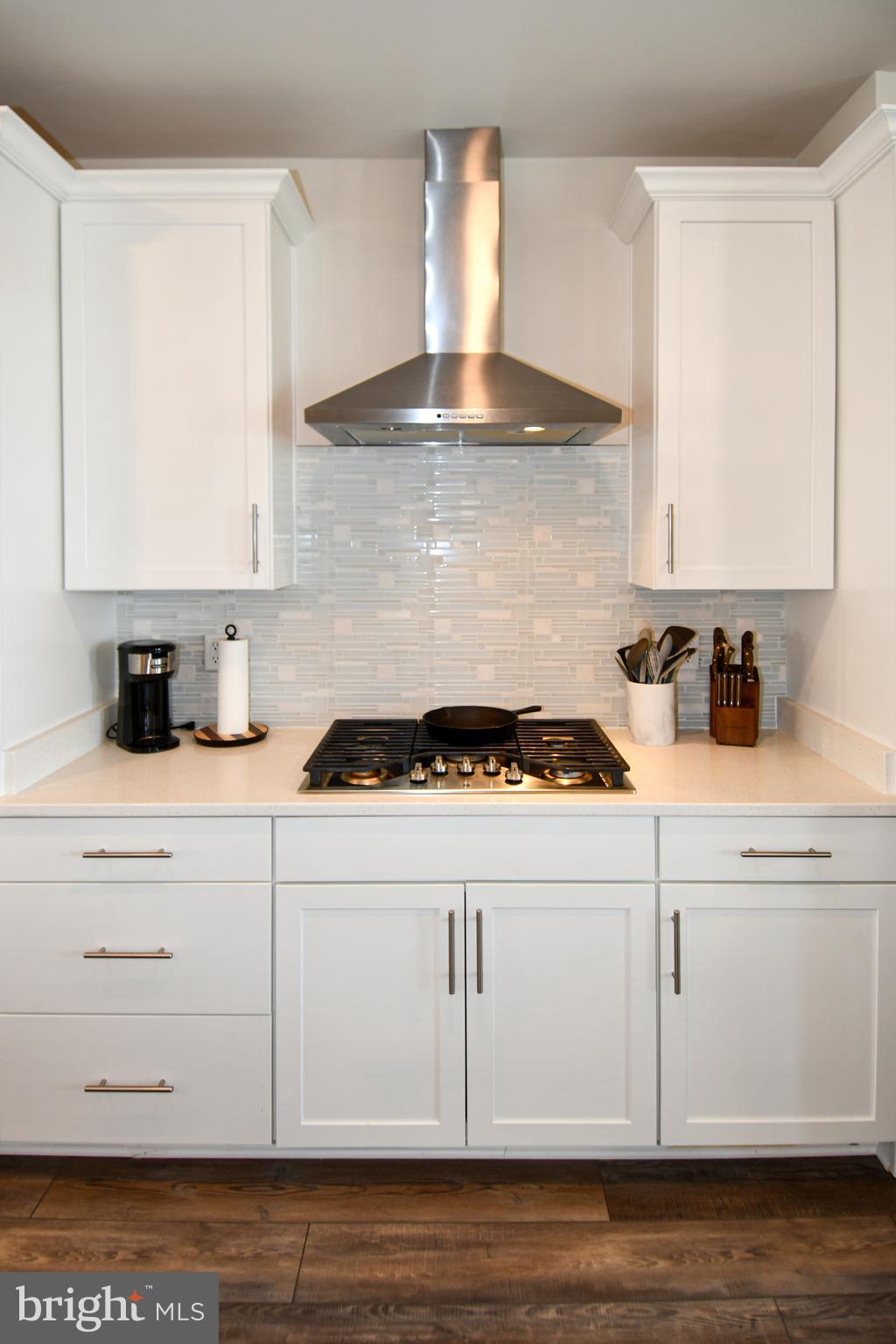 METRO WALK AT MOOREFIELD STATION - Residential