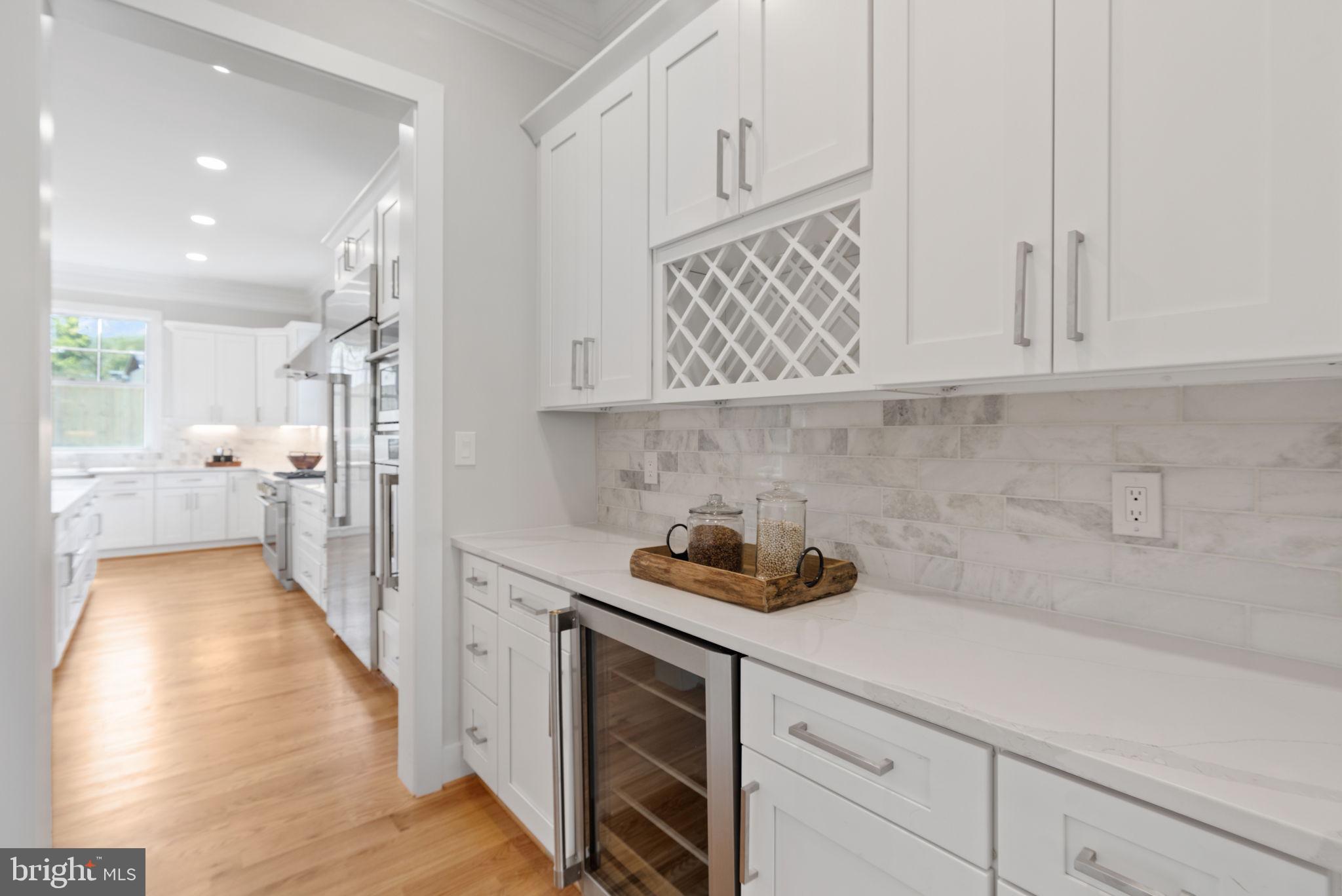 PIMMIT HILLS - Residential
