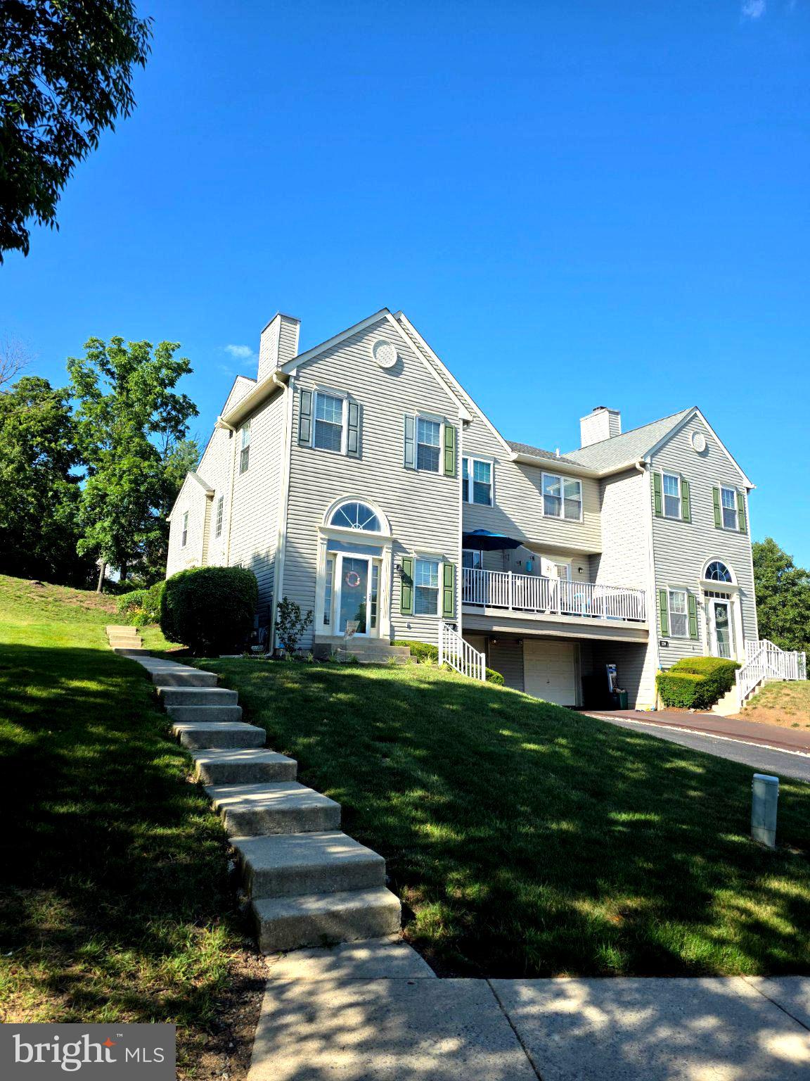 PROVIDENCE VIEW - Residential