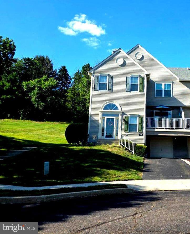 PROVIDENCE VIEW - Residential
