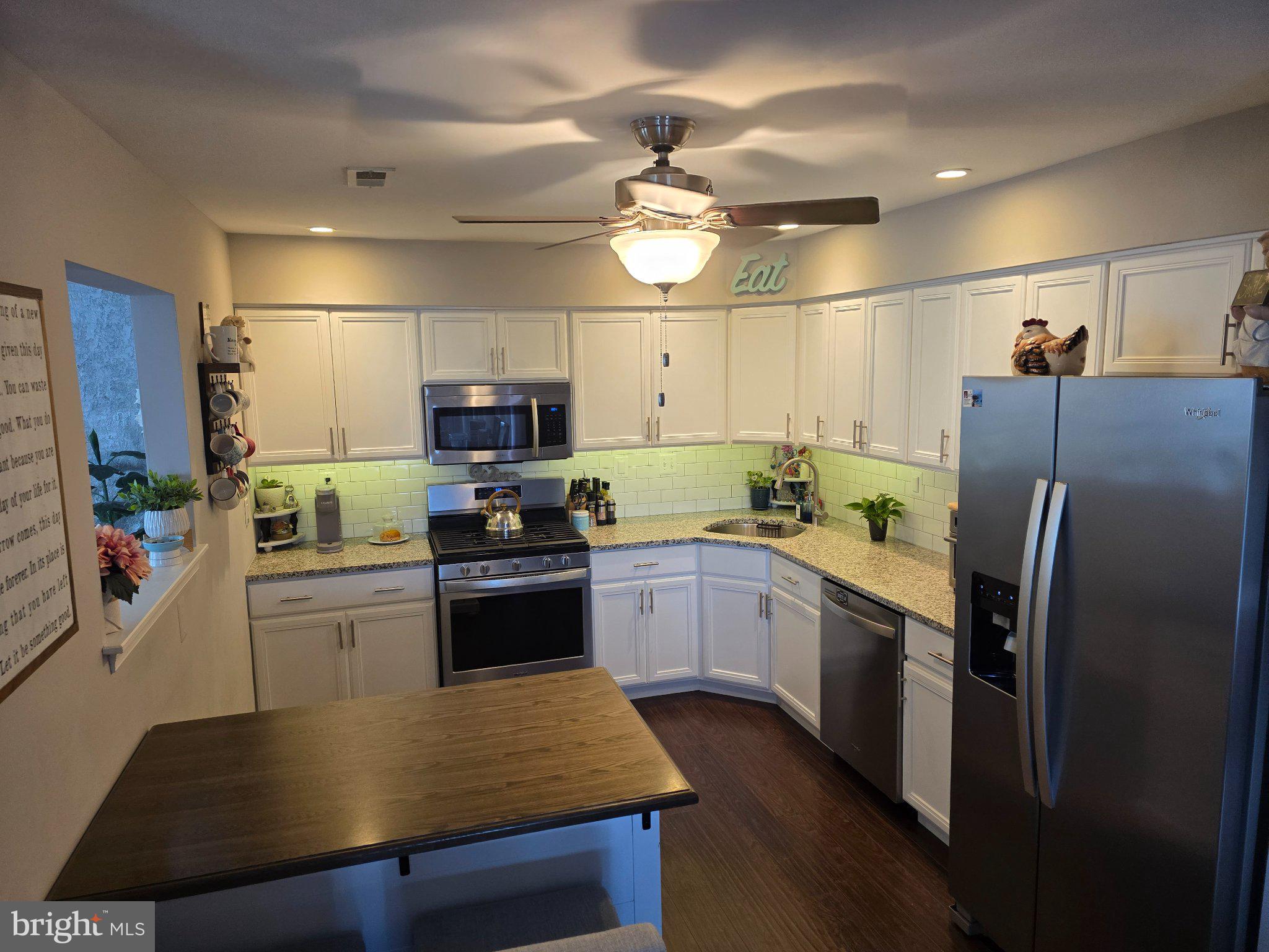 PROVIDENCE VIEW - Residential