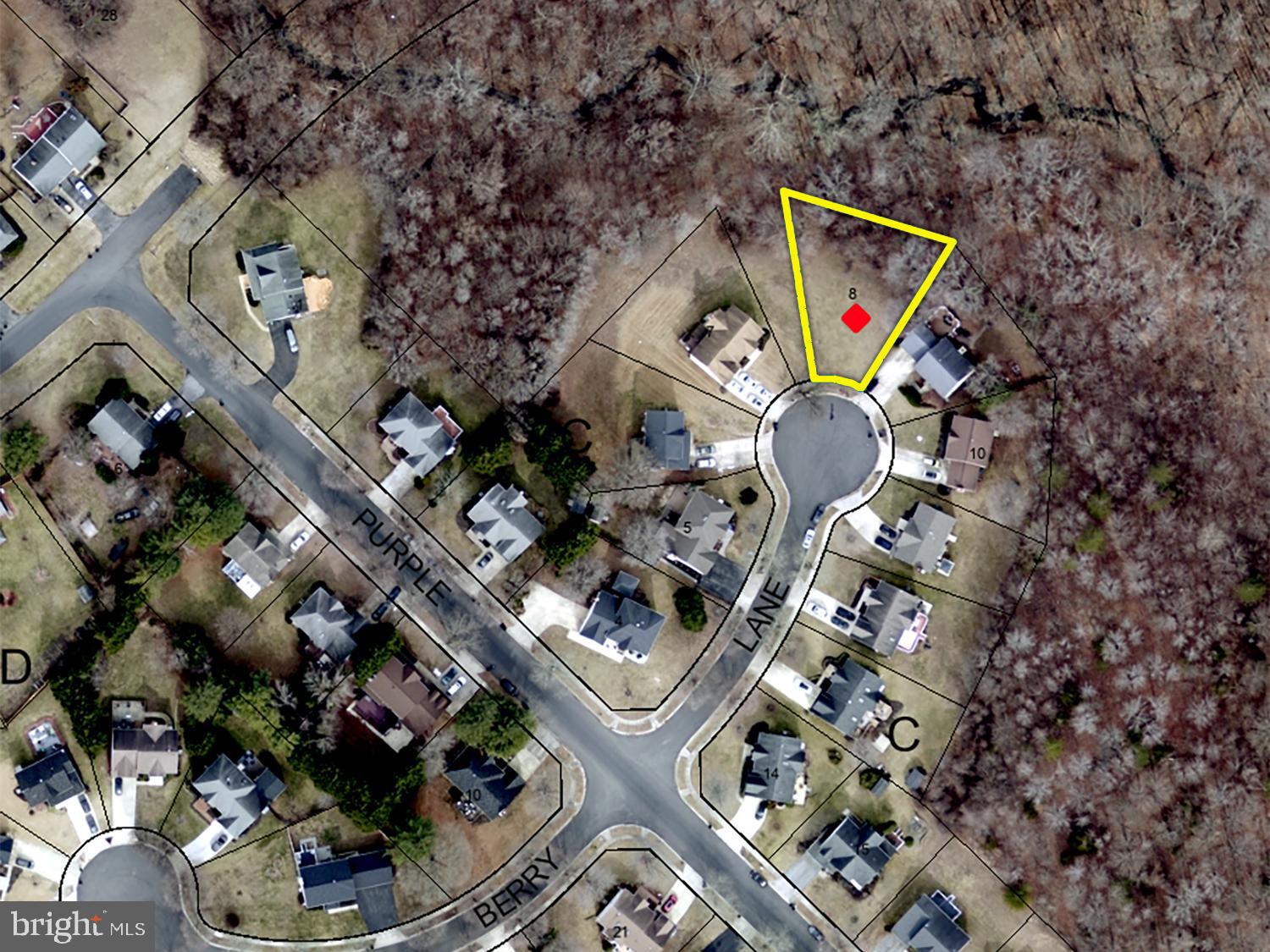 ONLINE AUCTION: This auction takes place on the Ashland Auction Group website bidding platform. Bidding begins 6/29/2026, 10:00 AM. Bidding ends 7/1/2026, 6:20 PM. The list price is the suggested opening bid. Deposit: $5,000.

This lot of land is located in the Upper Marlboro area within Prince George's County. The property is in close proximity to Mellwood Hills Community Park. The area provides easy access to the major traffic artery, Woodyard Rd (MD-223), connecting to other regions in the city.