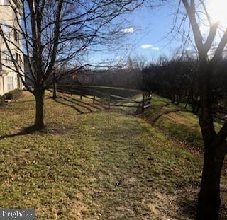 STONERIDGE CONDOMINIUMS - Residential