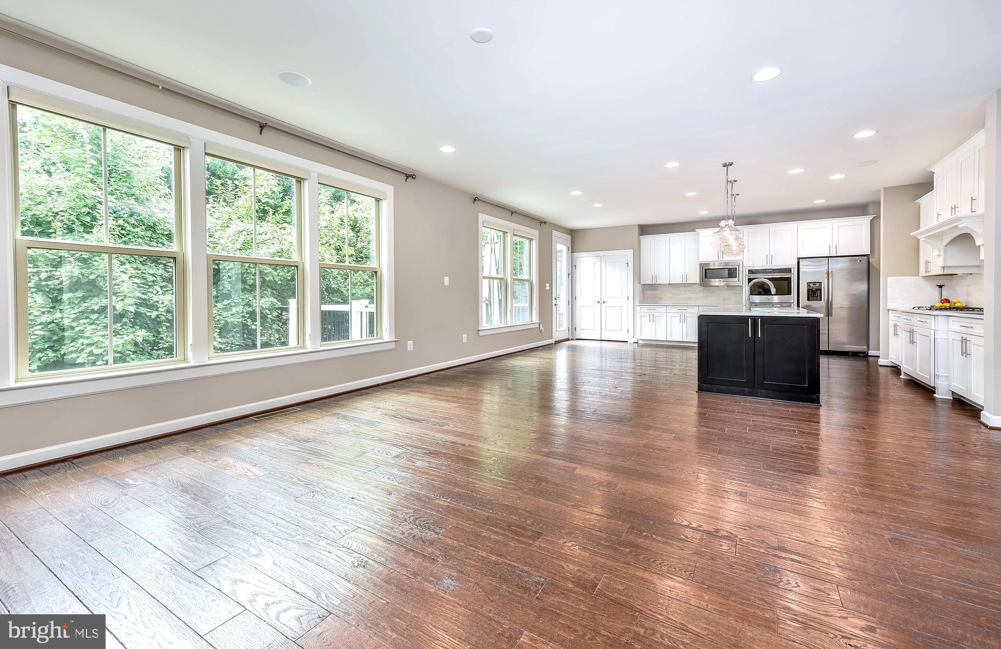WOODSON SQUARE - Residential