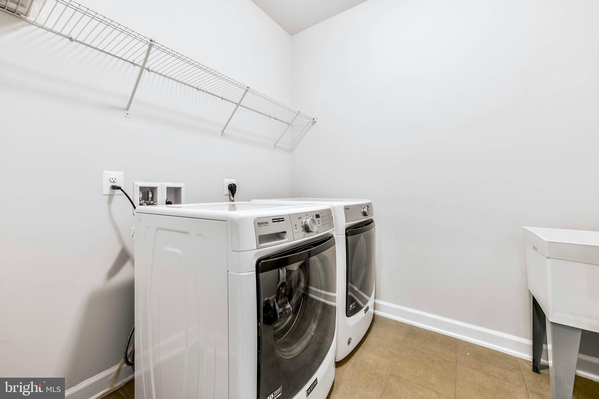 WOODSON SQUARE - Residential