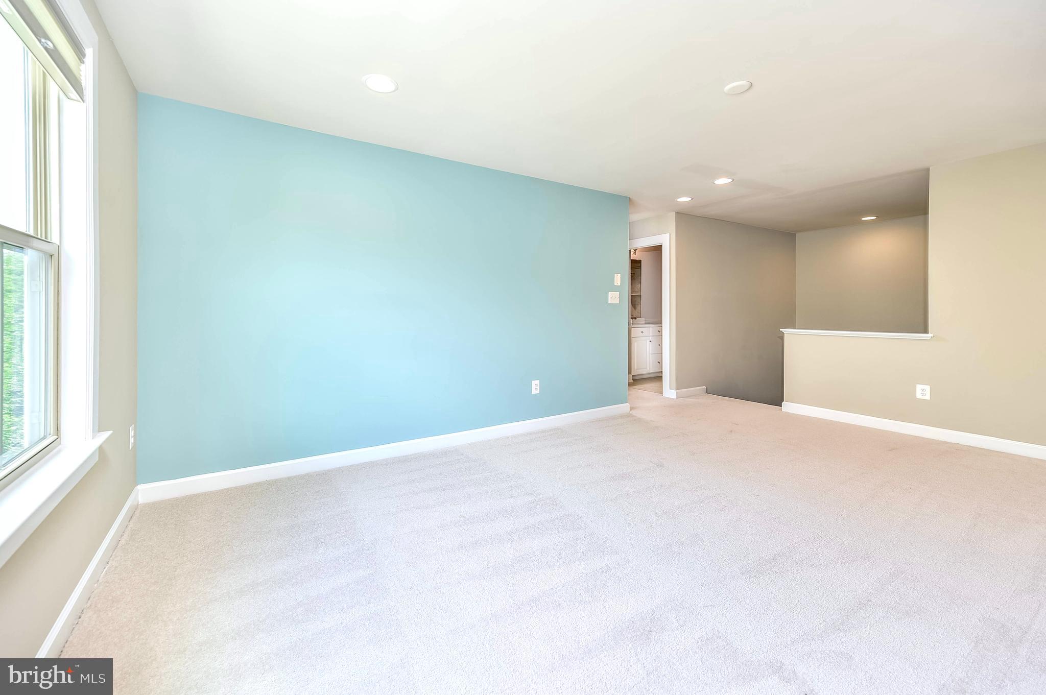WOODSON SQUARE - Residential