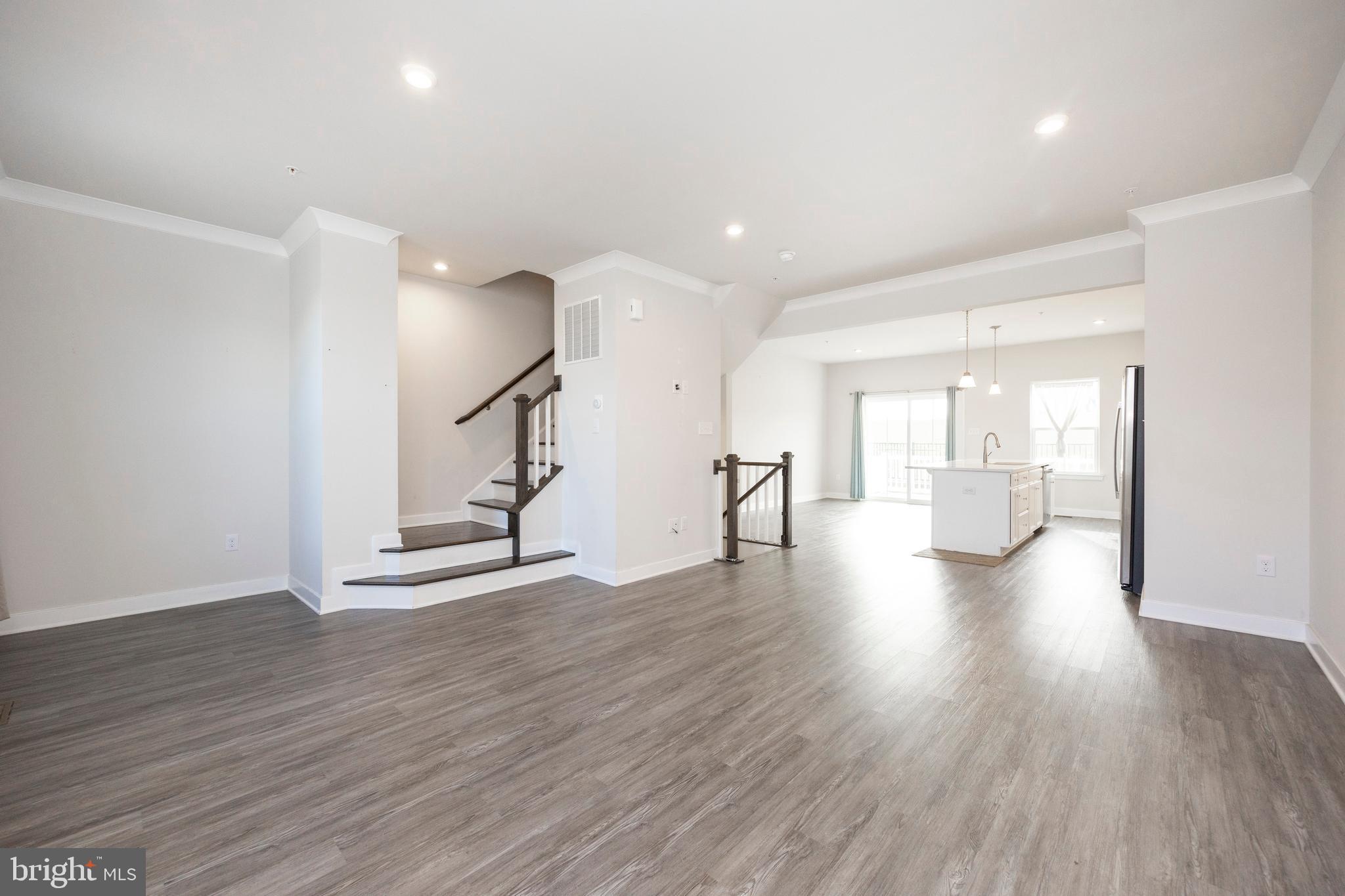 MAPLEVIEW - Residential Lease