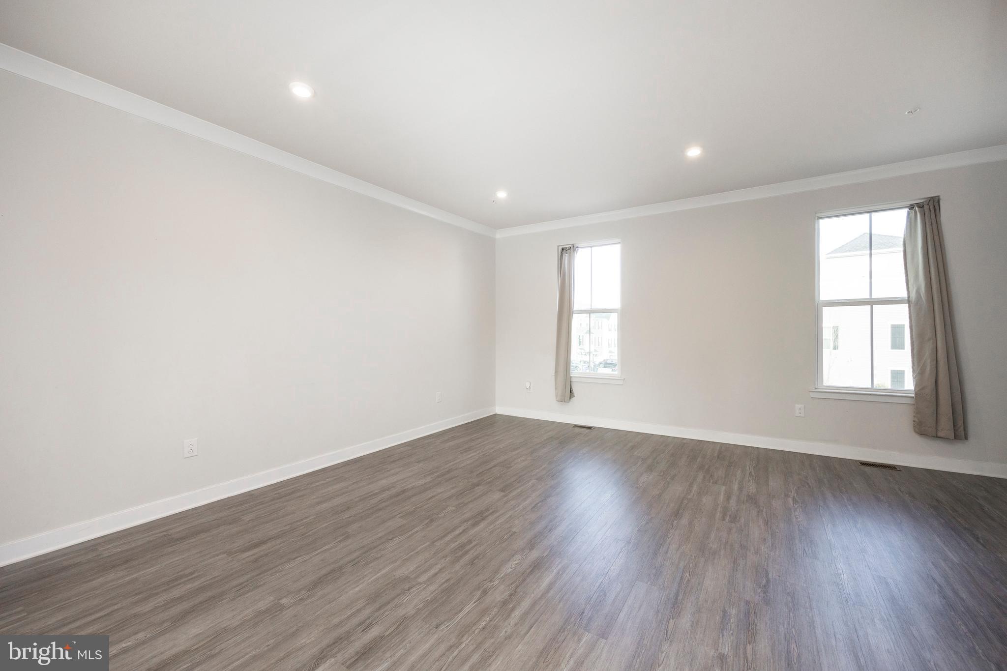 MAPLEVIEW - Residential Lease