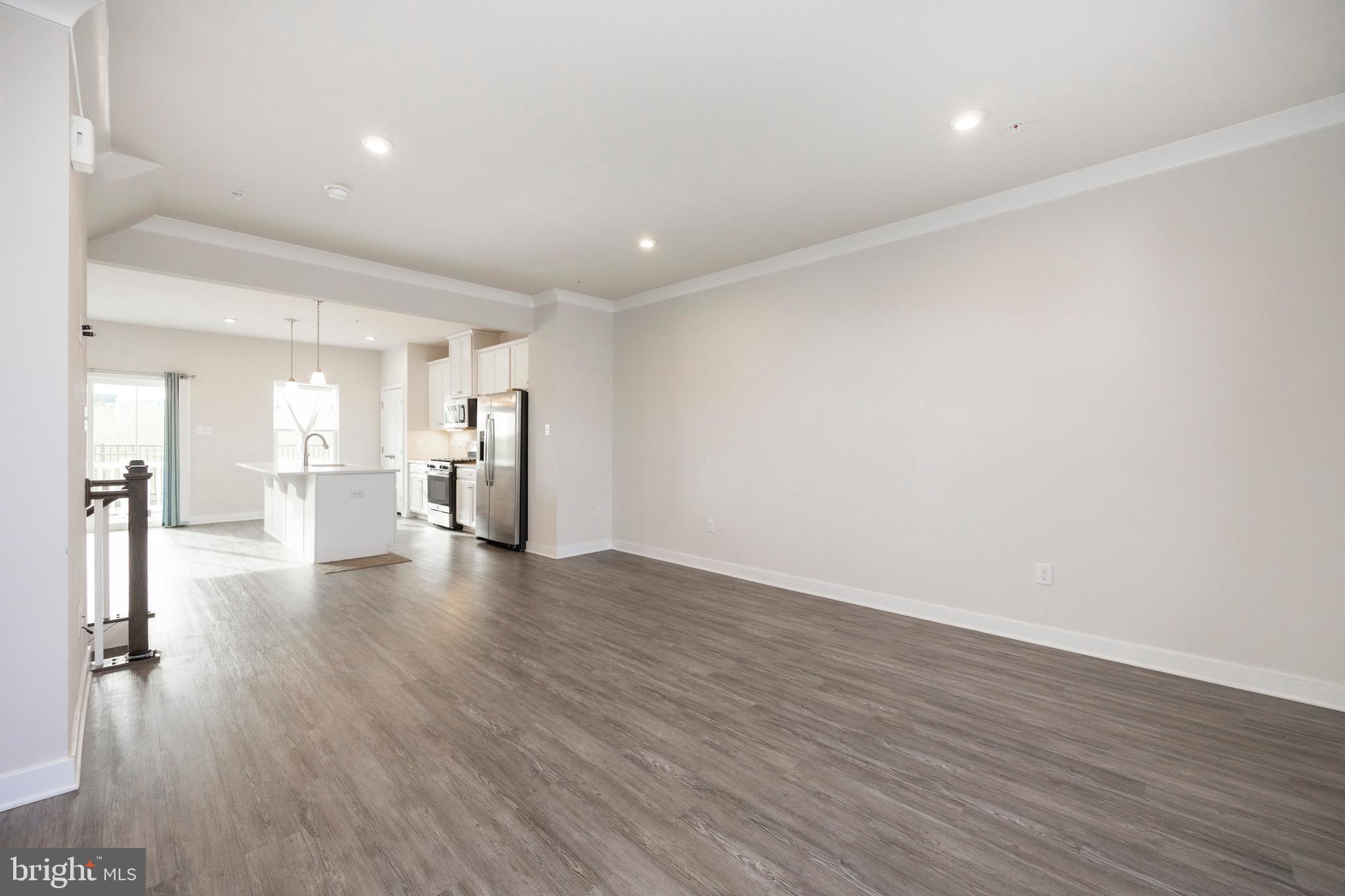 MAPLEVIEW - Residential Lease