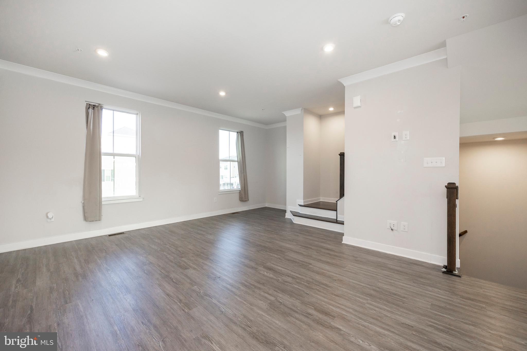 MAPLEVIEW - Residential Lease