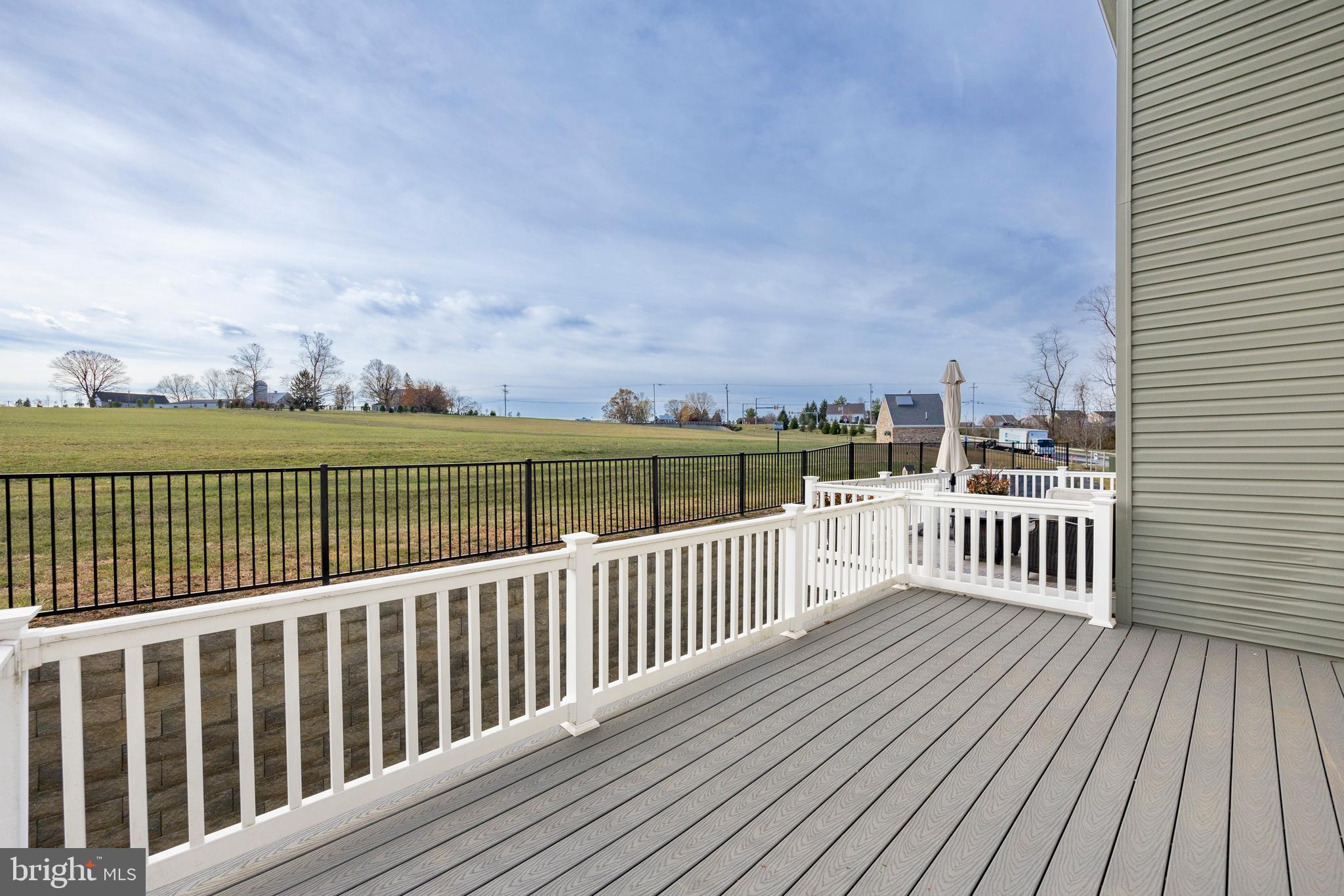MAPLEVIEW - Residential Lease