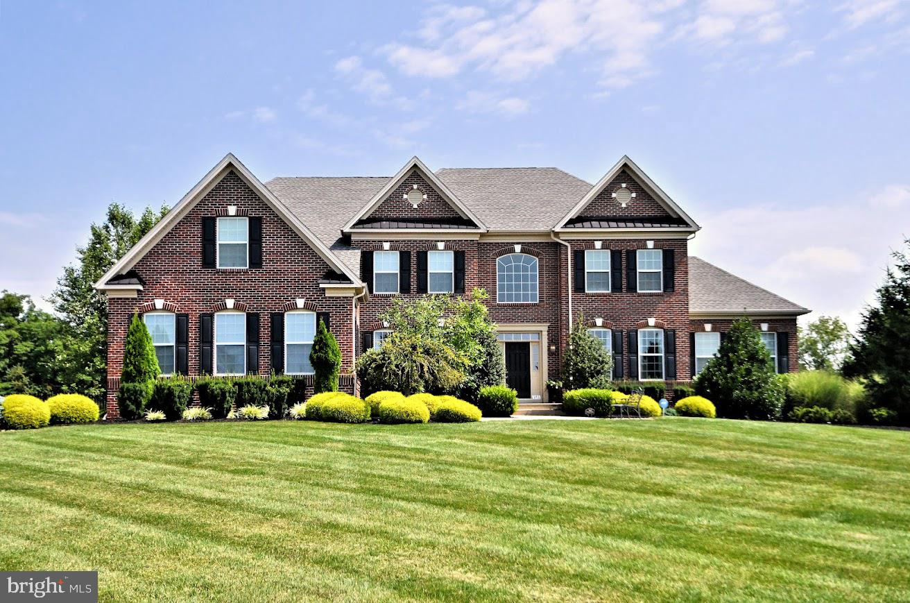 HIGHFIELD ESTATES - Residential