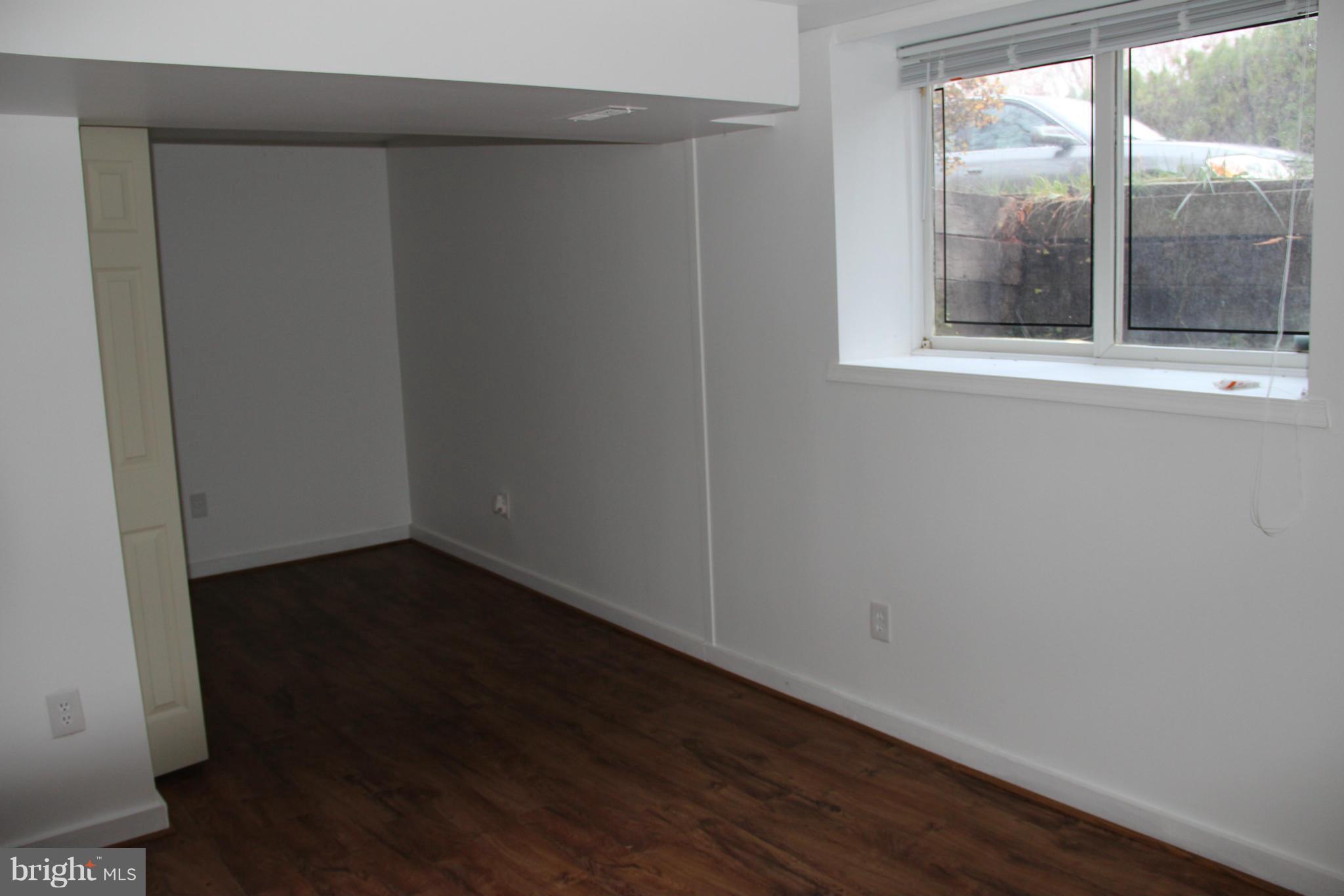 VILLAGE OF HICKORY RIDGE - Residential