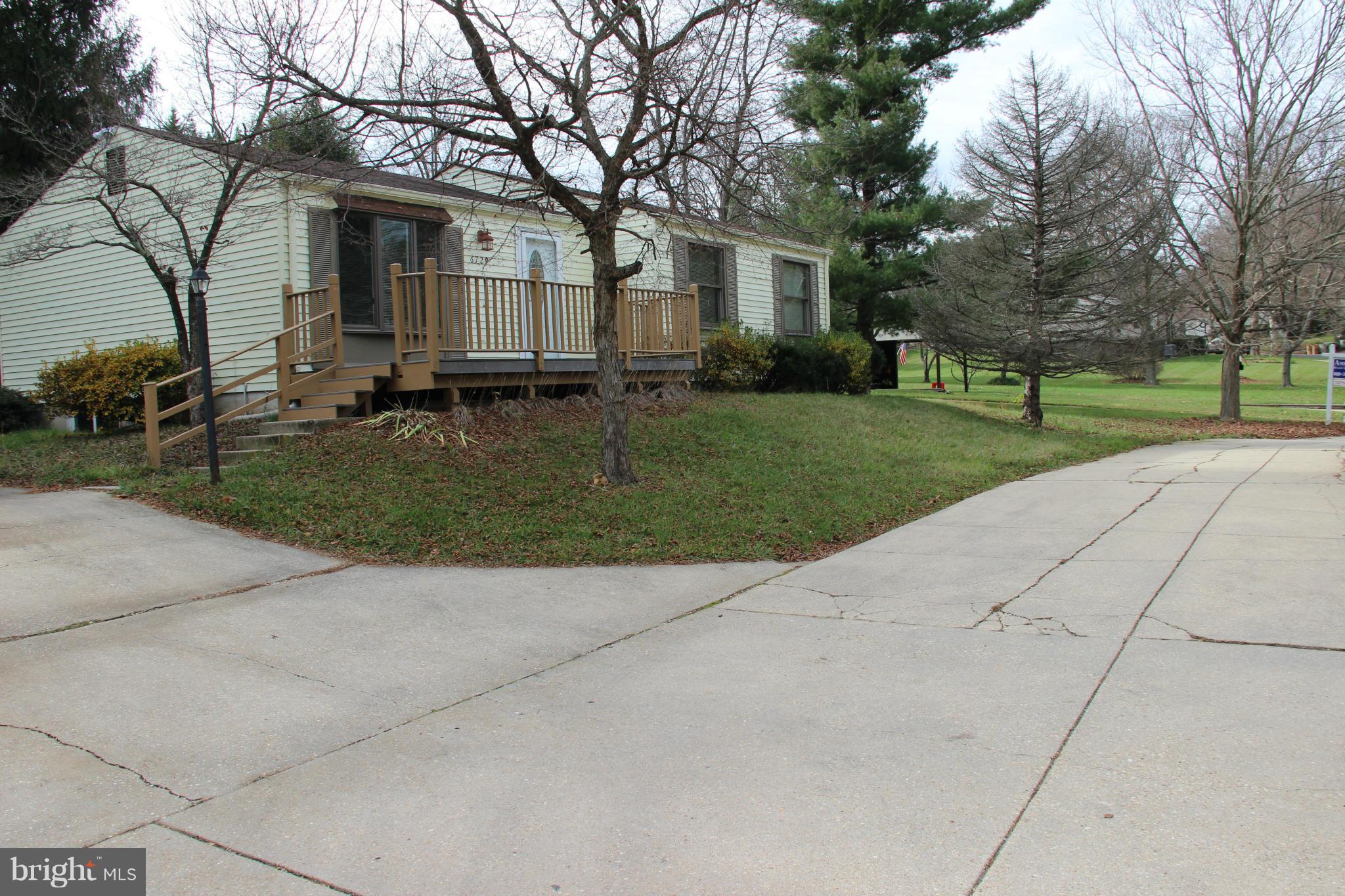 VILLAGE OF HICKORY RIDGE - Residential
