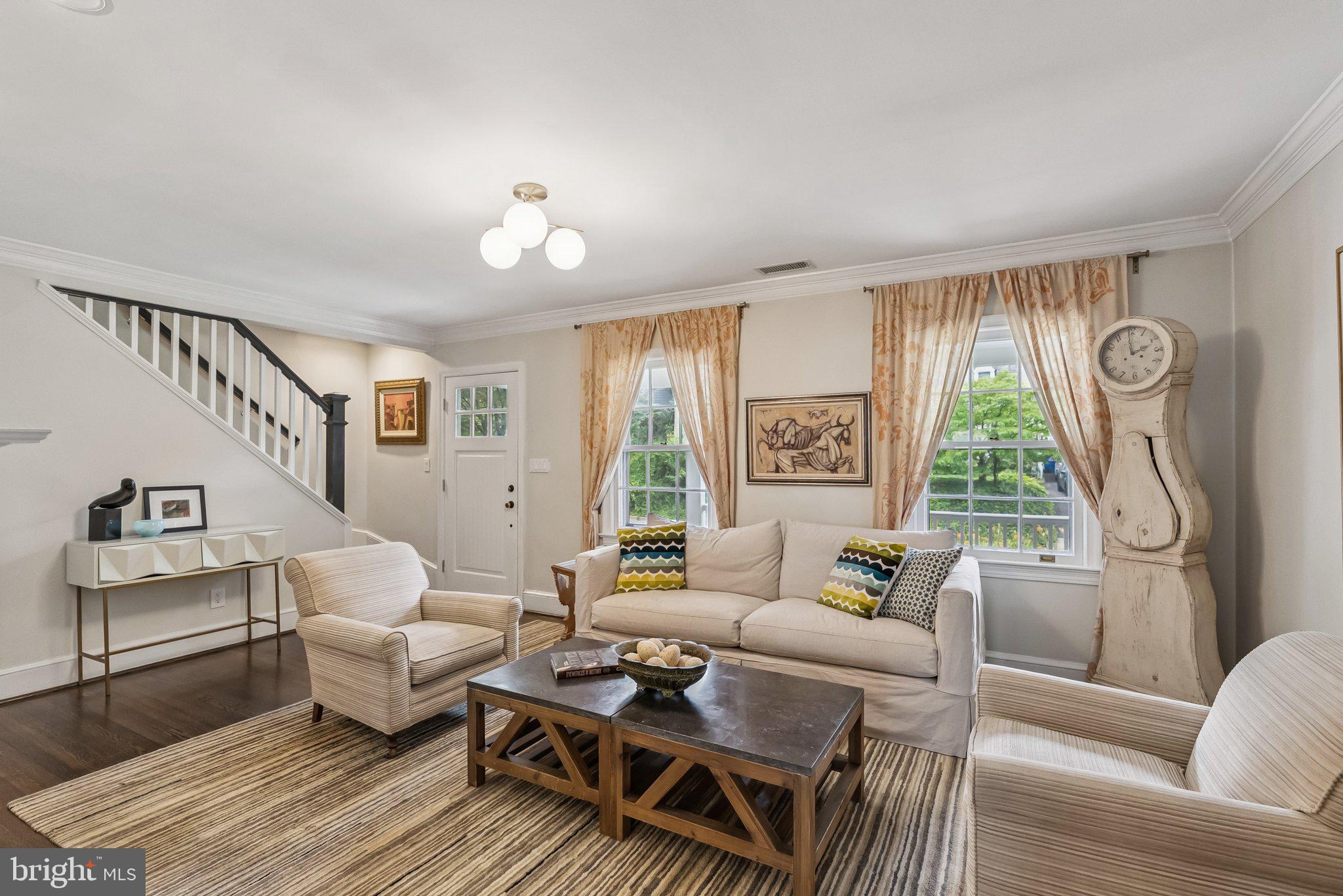 GREENWICH FOREST - Residential