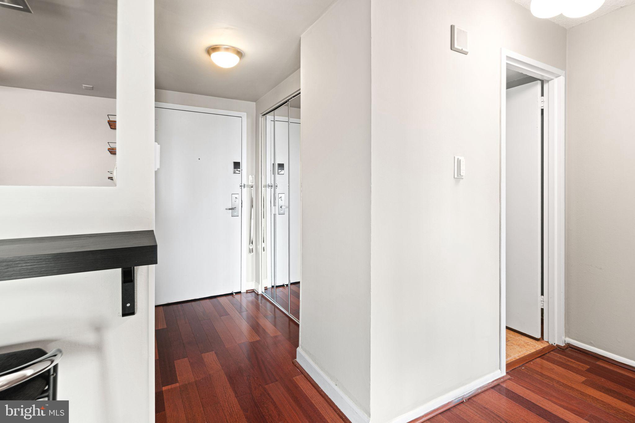 ART MUSEUM AREA - Residential