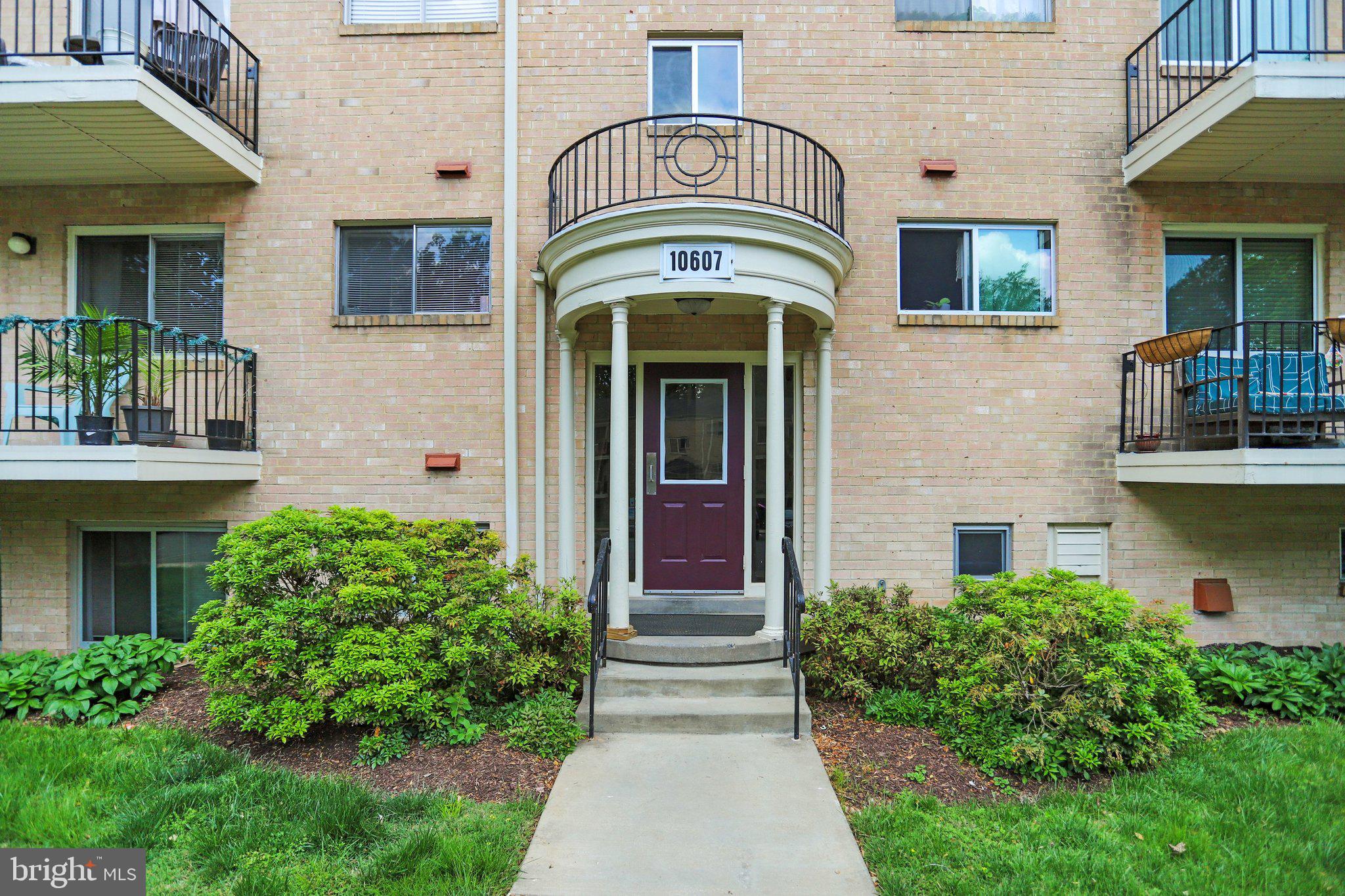 PARKSIDE CONDOMINIUMS - Residential