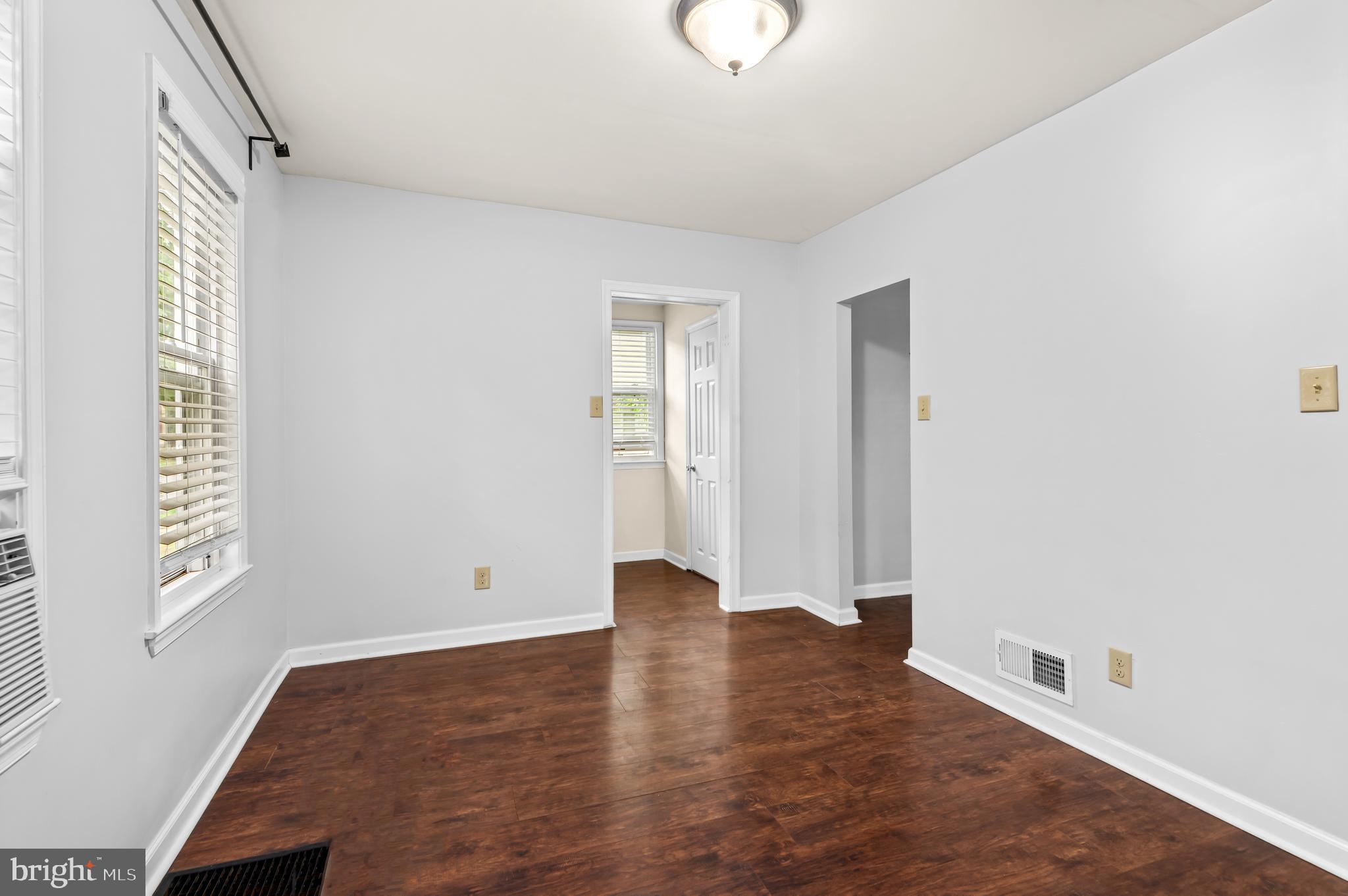 WASHINGTON HGTS - Residential
