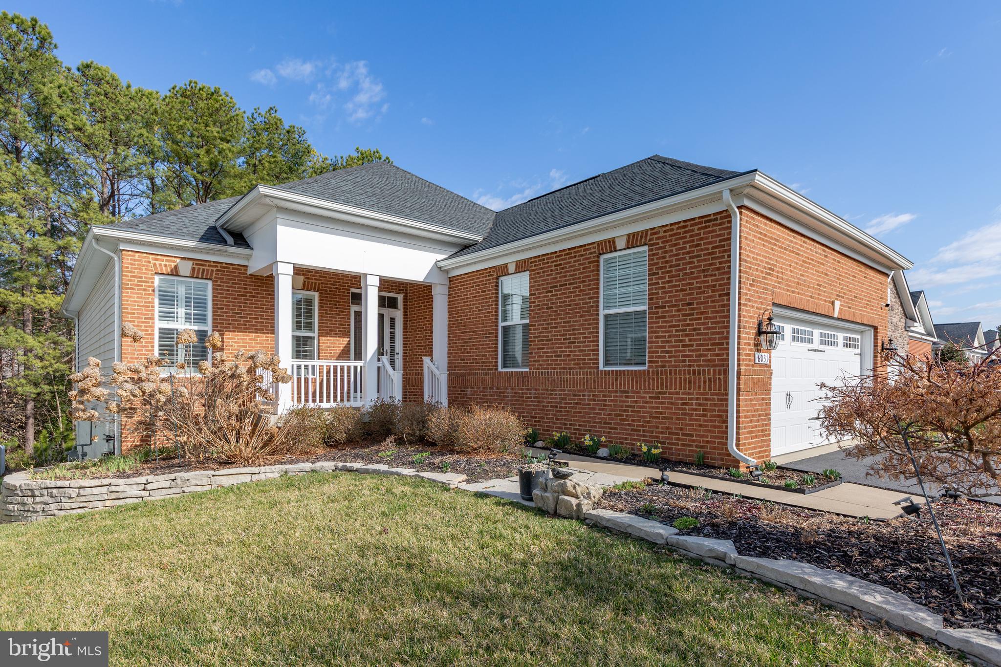 VIRGINIA HERITAGE AT LEE'S PARK - Residential