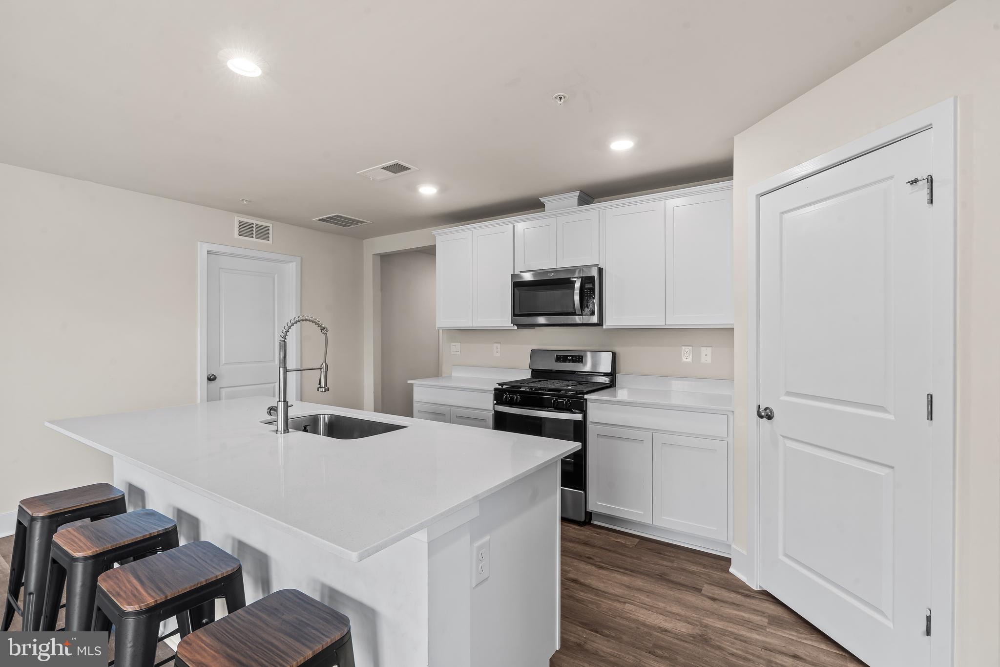 VIRGINIA COMMONS - Residential