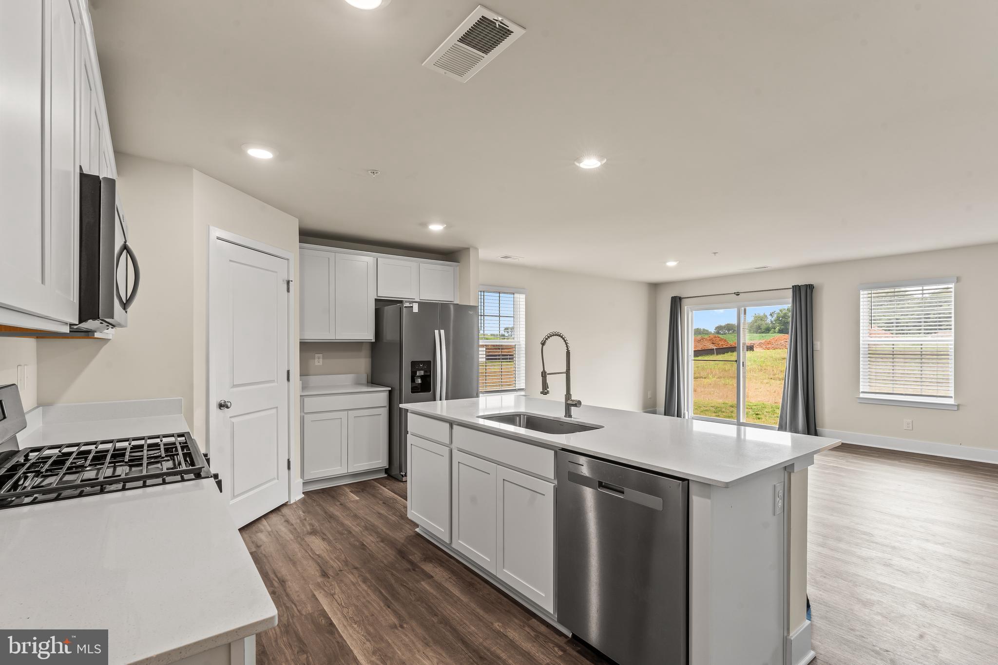 VIRGINIA COMMONS - Residential
