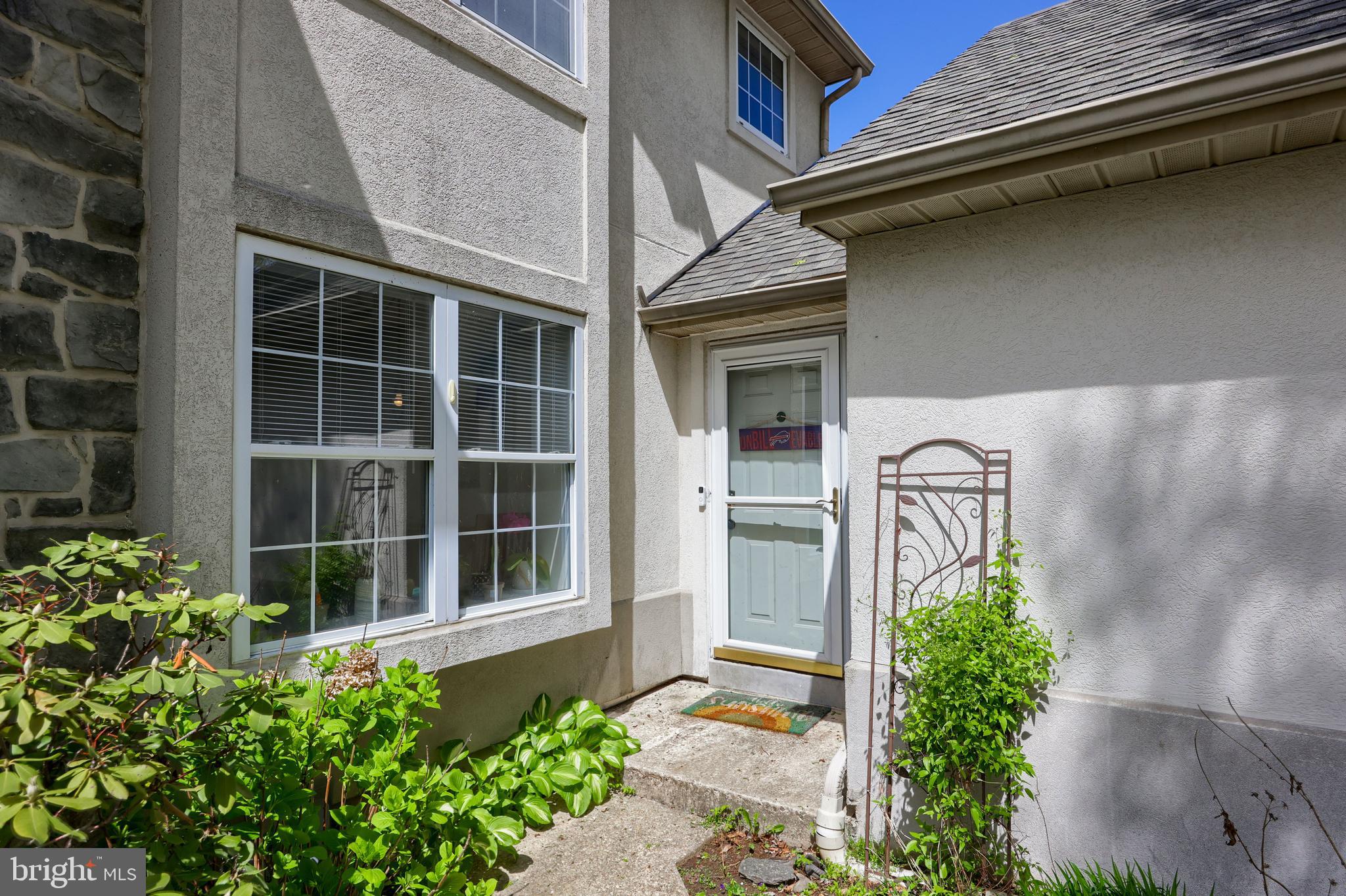 CROSSGATES - Residential